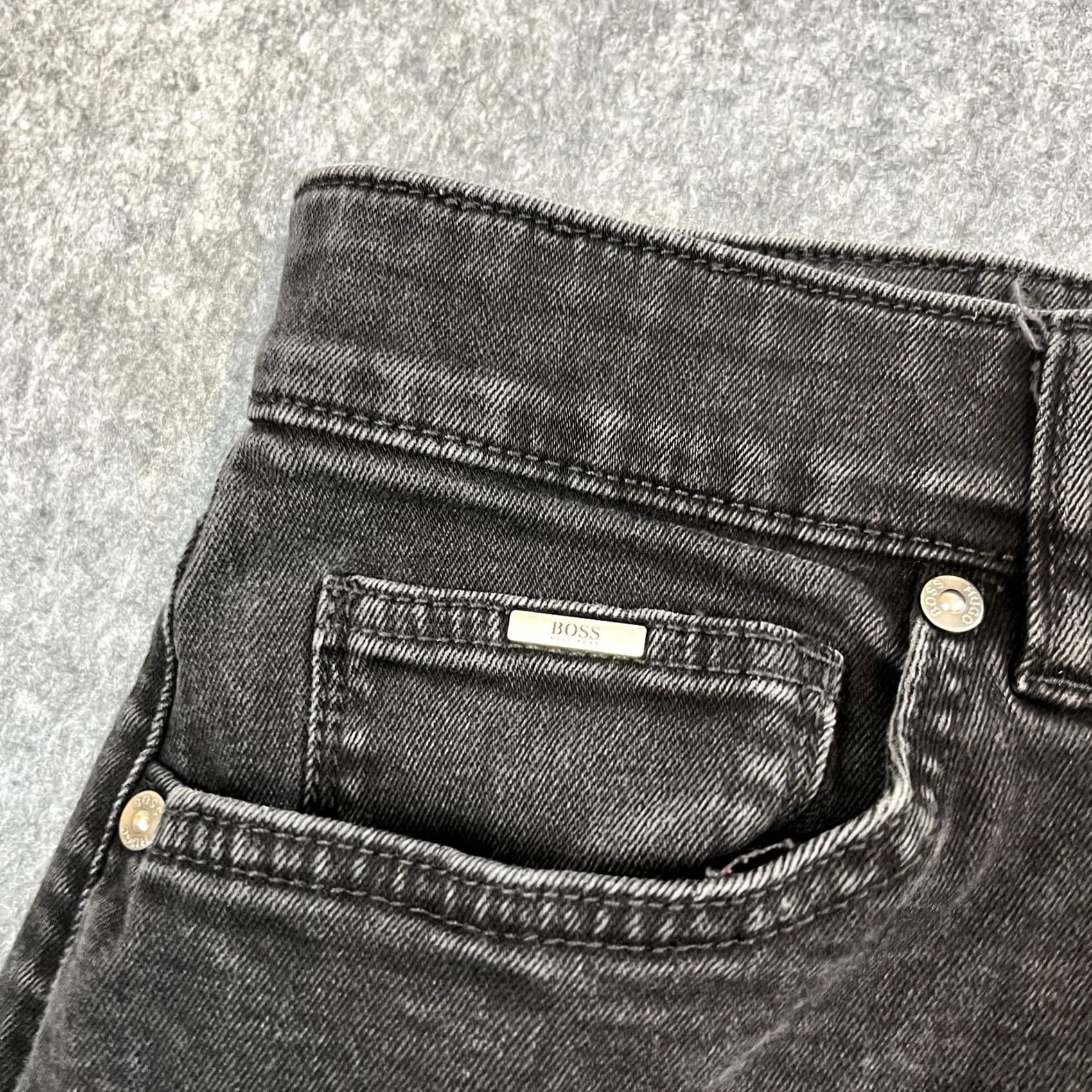 Hugo Boss HUGO BOSS Jeans Tapered Men 38 Slim 32 Dark Black Denim Stretch 5-Pocket Slim Fit Maine 1 Mens Size US 38 / EU 54 - 7 Thumbnail
