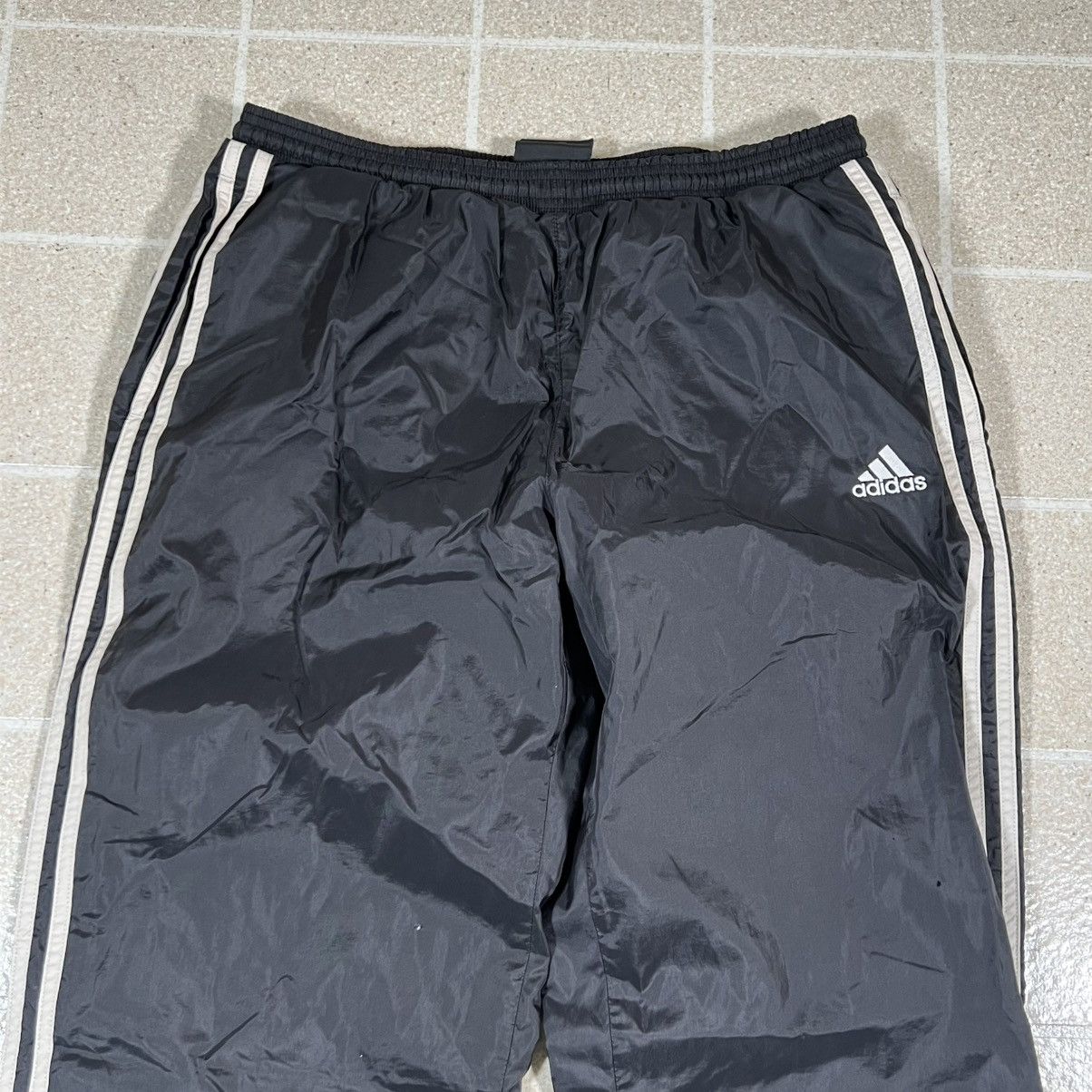 Adidas Vintage Y2K Adidas Track Pants M Black Nylon Windbreaker 9 Size US 30 / EU 46 - 2 Thumbnail