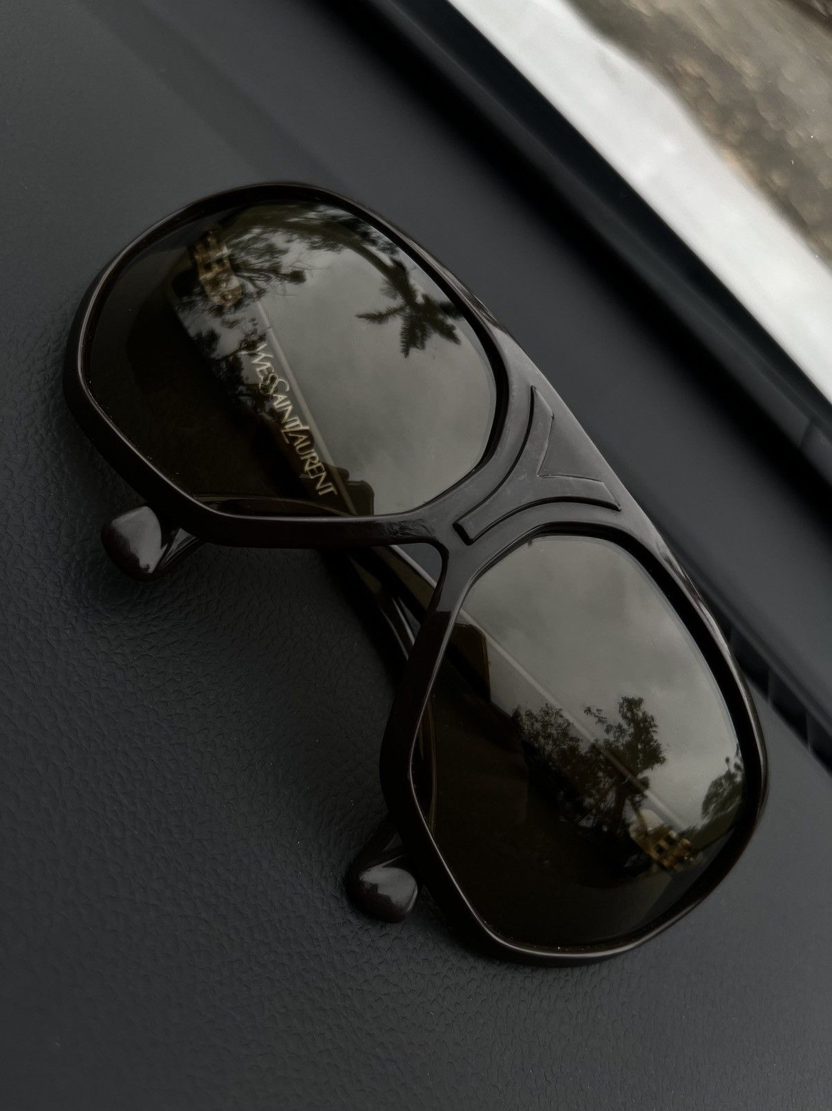 Yves Saint Laurent Yves Saint Laurent Sunglasses Size 30 - 4 Thumbnail