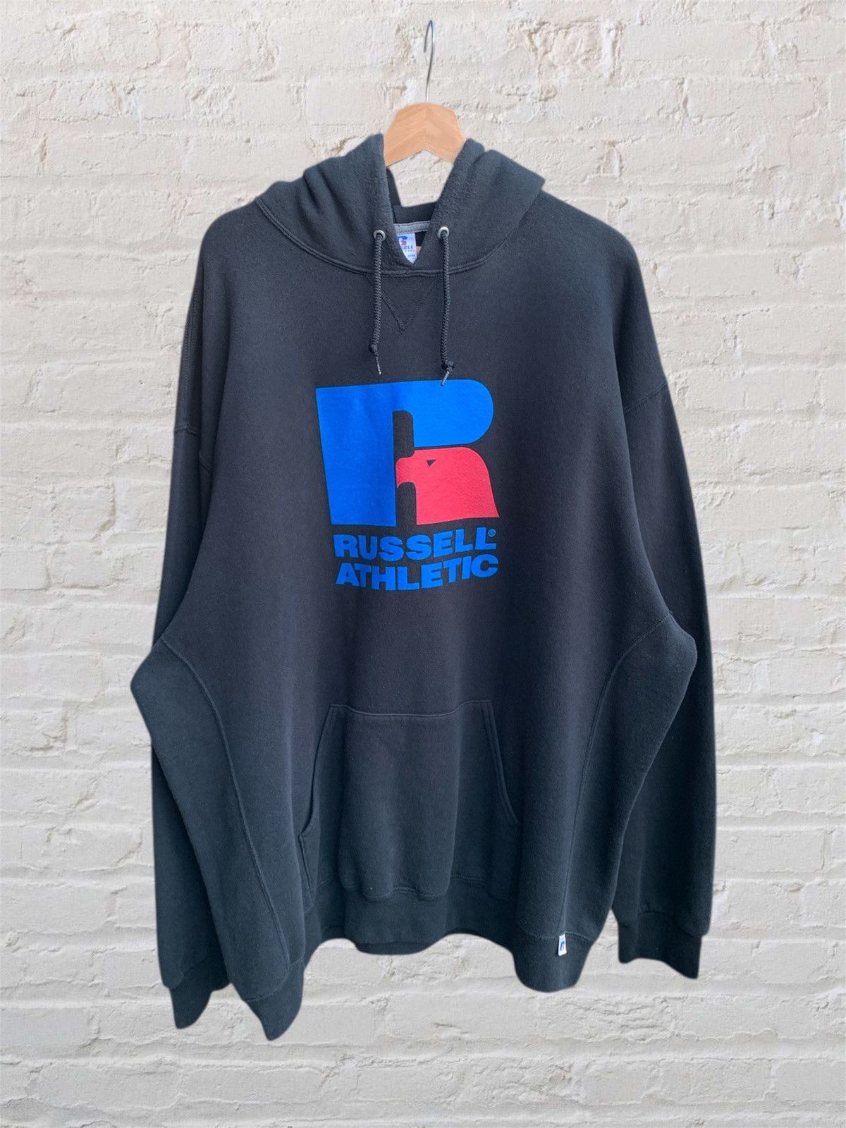 Russell Athletic VINTAGE RUSSEL ATHLETIC BIG LOGO HOODIE Size US XXL / EU 58 / 5 - 1 Thumbnail