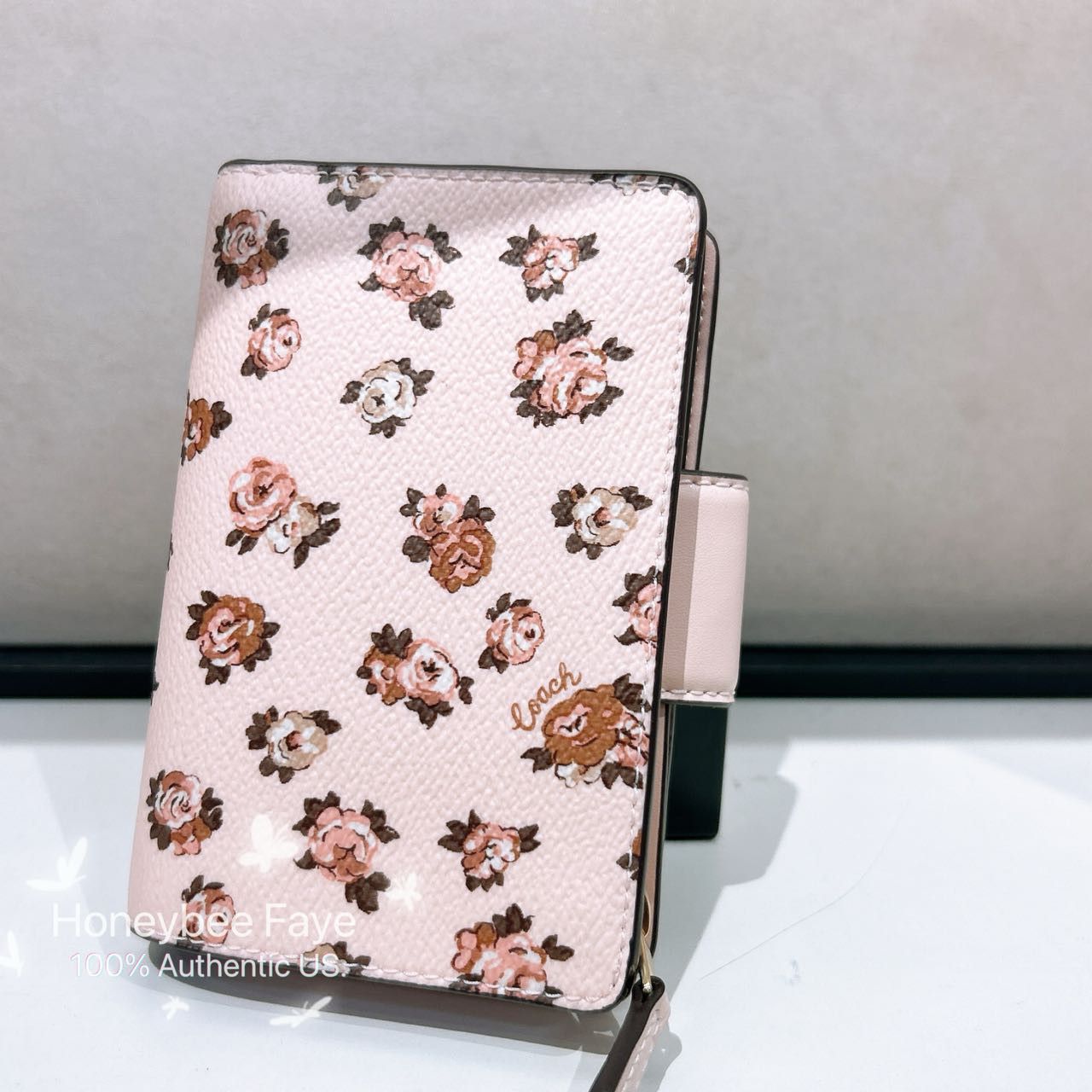 Coach Medium Corner Zip Wallet With Rosette Print CZ343 Size ONE SIZE - 2 Thumbnail