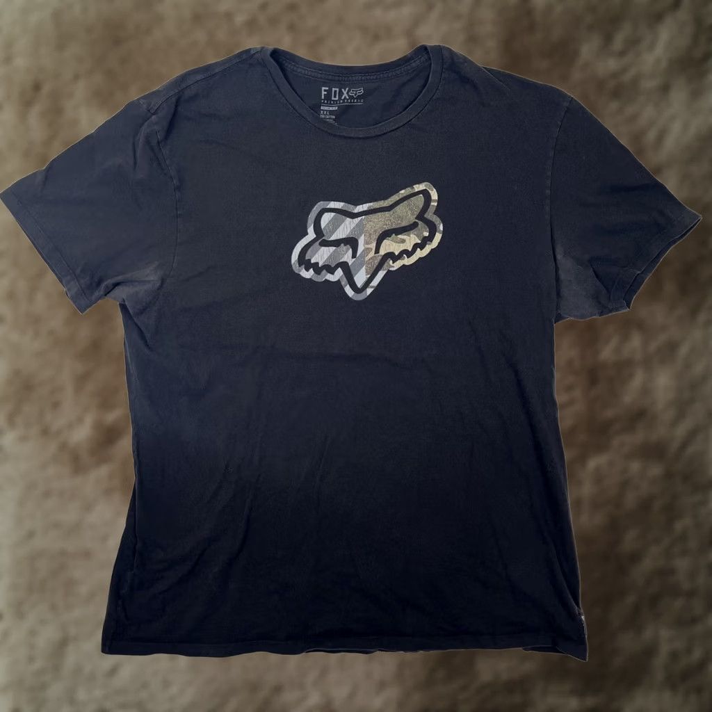 Logo 7 VINTAGE Fox Racing T-Shirt Size 2XL Black Y2K Motocross Camo Logo Slim Fit Size US XXL / EU 58 / 5 - 1 Thumbnail