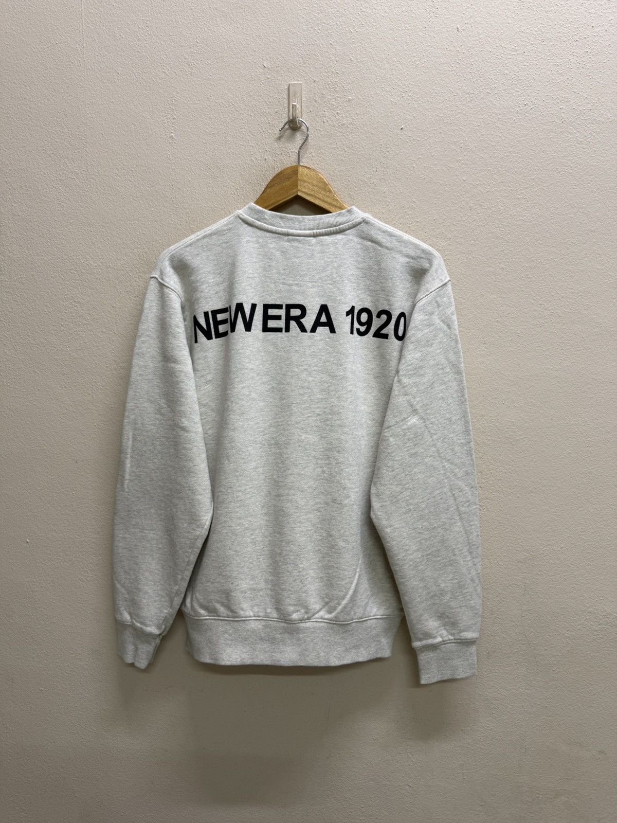 New Era New Era 1920 Backhit Logo Sweatshirt Size US L / EU 52-54 / 3 - 19 Thumbnail