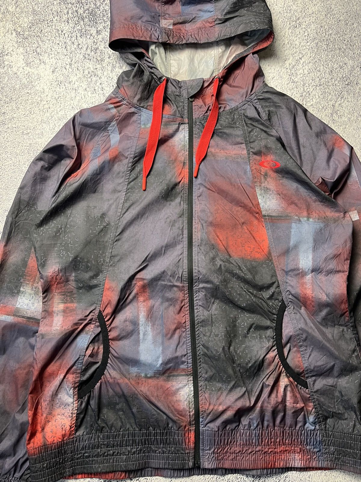 Oakley Vintage Oakley waterproof windbreaker jacket size L Size US L / EU 52-54 / 3 - 10 Thumbnail