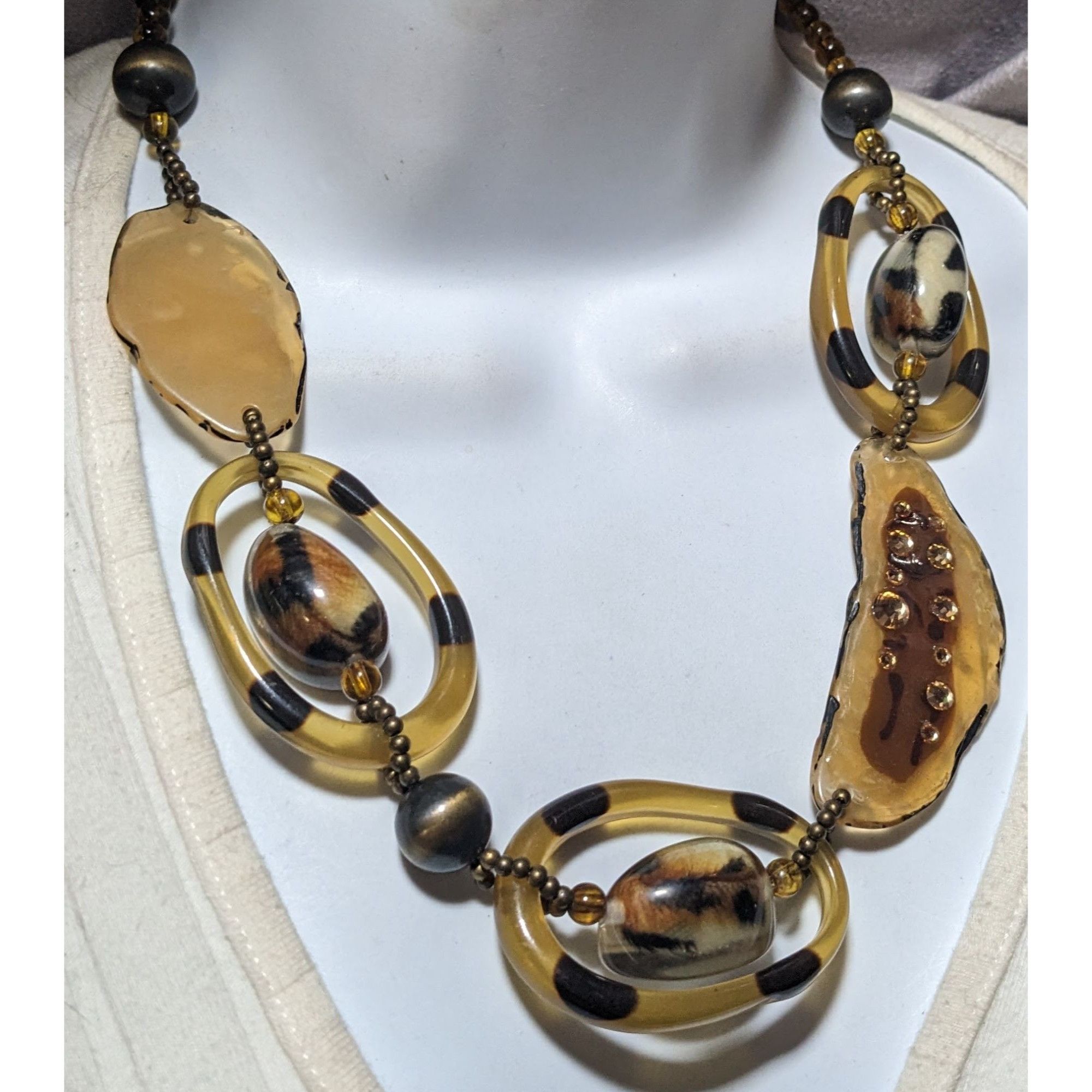 Other Abstract Retro Tortoise Asymmetrical Necklace Size ONE SIZE - 6 Thumbnail