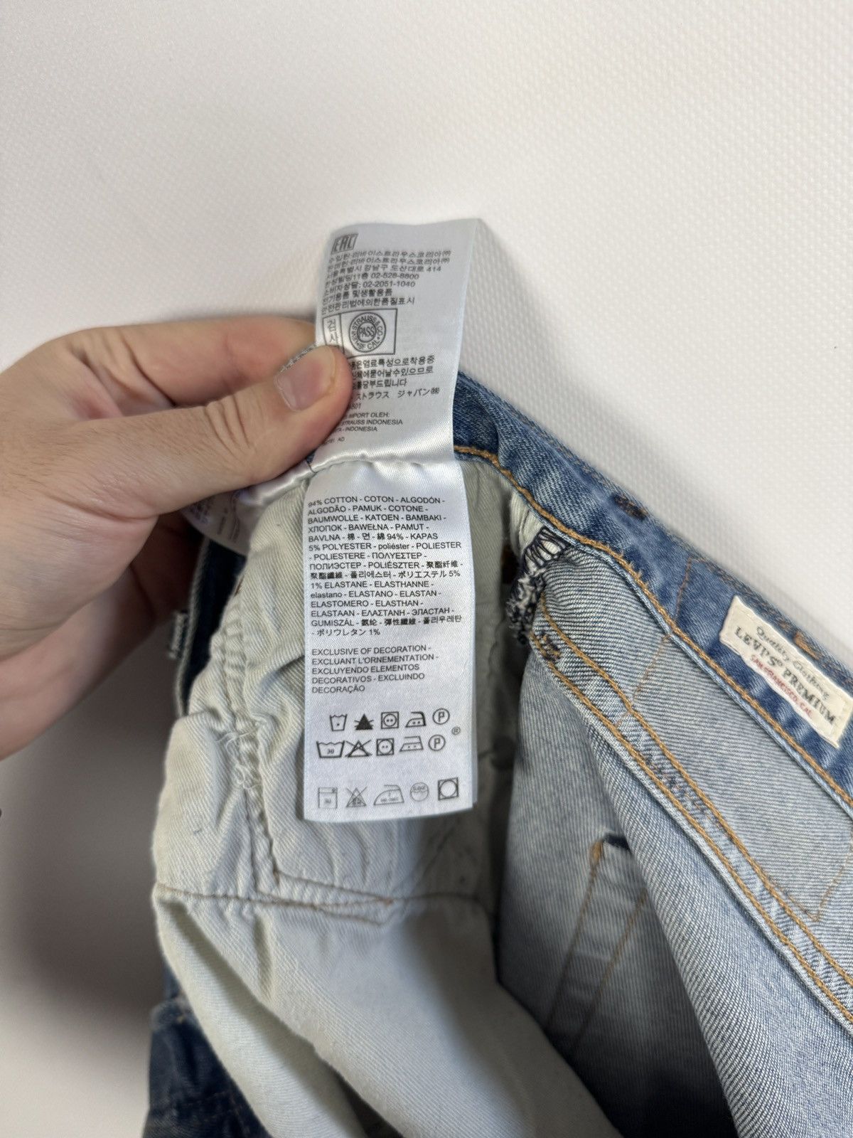 Levi's Levi’s Premium 501 Slim Fit Jeans Light Blue Denim W40 L32 Size US 40 / EU 56 - 10 Thumbnail