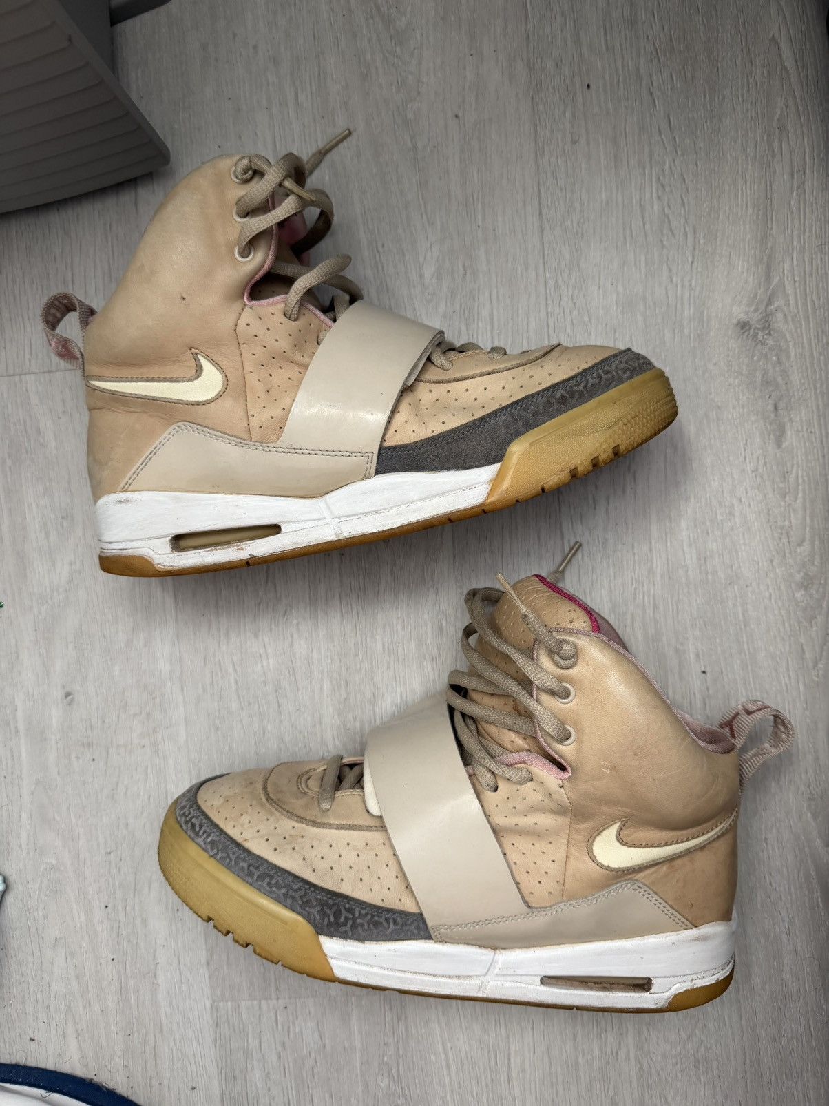 Nike Nike Yeezy 1 Net Tan Size US 10 / EU 43 - 15 Thumbnail