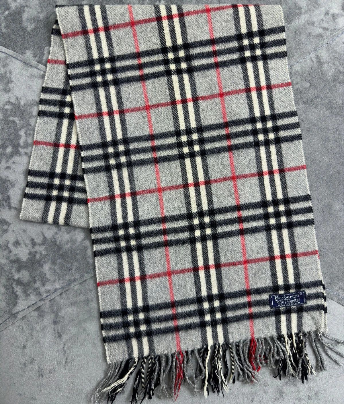 Burberry Burberrys Vintage Nova Check Pure Cashmere Scarf 170×30 cm Size ONE SIZE - 2 Thumbnail