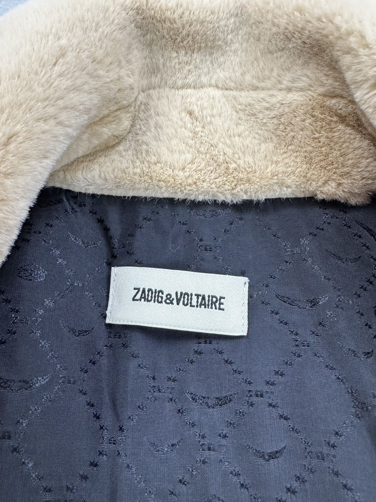 Zadig & Voltaire ZADIG & VOLTAIRE Teddy Soft Jacket Beige Faux Fur Womens Size S / US 4 / IT 40 - 11 Thumbnail
