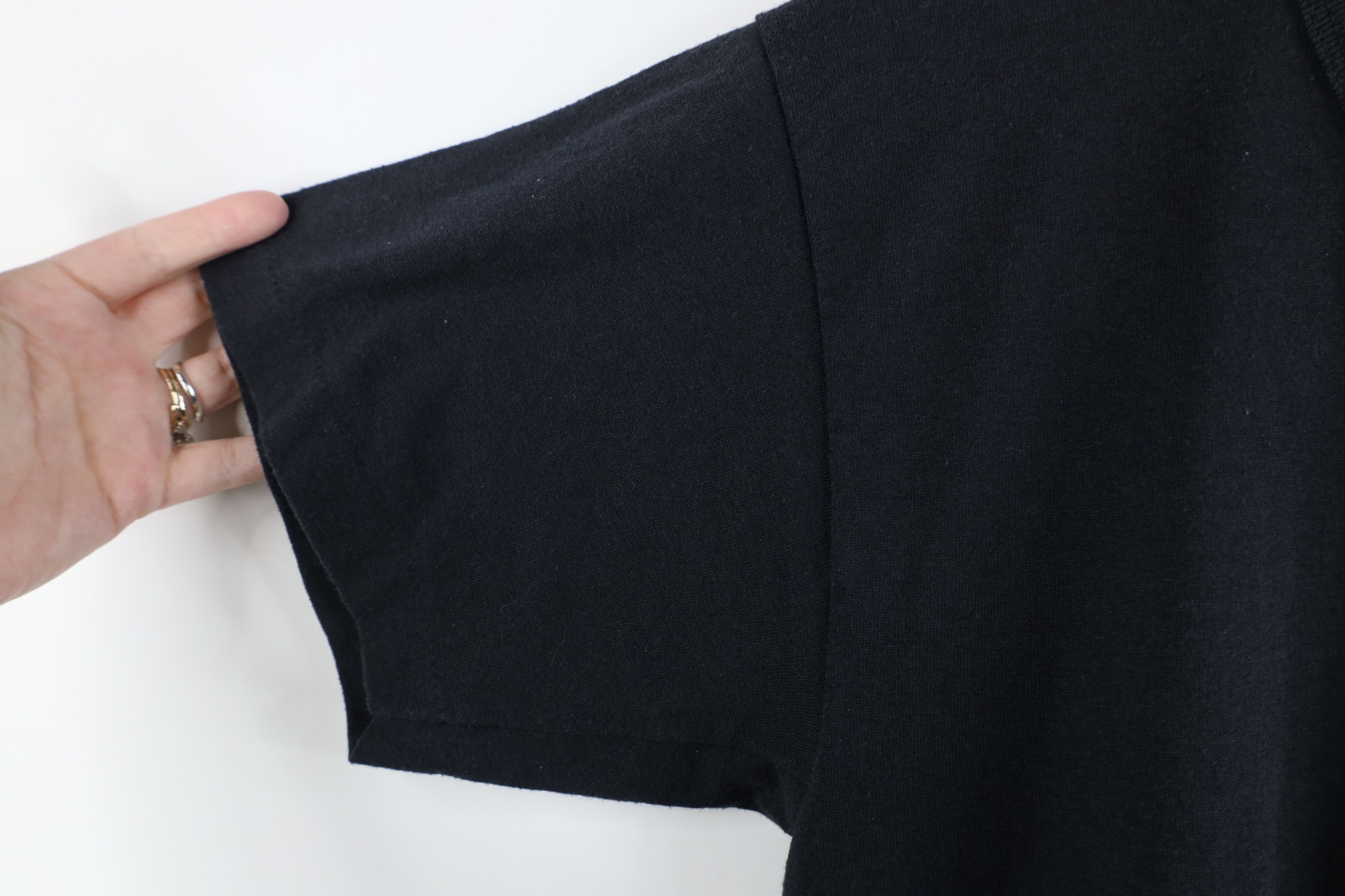Vintage Vintage 70s Streetwear Thin Short Sleeve T-Shirt Black USA Size US M / EU 48-50 / 2 - 5 Thumbnail