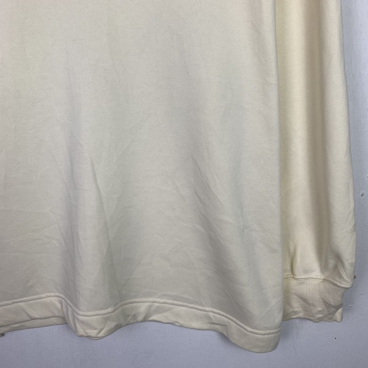 GU × Vintage Vintage White long sleeve Sweatshirt Size US L / EU 52-54 / 3 - 4 Thumbnail
