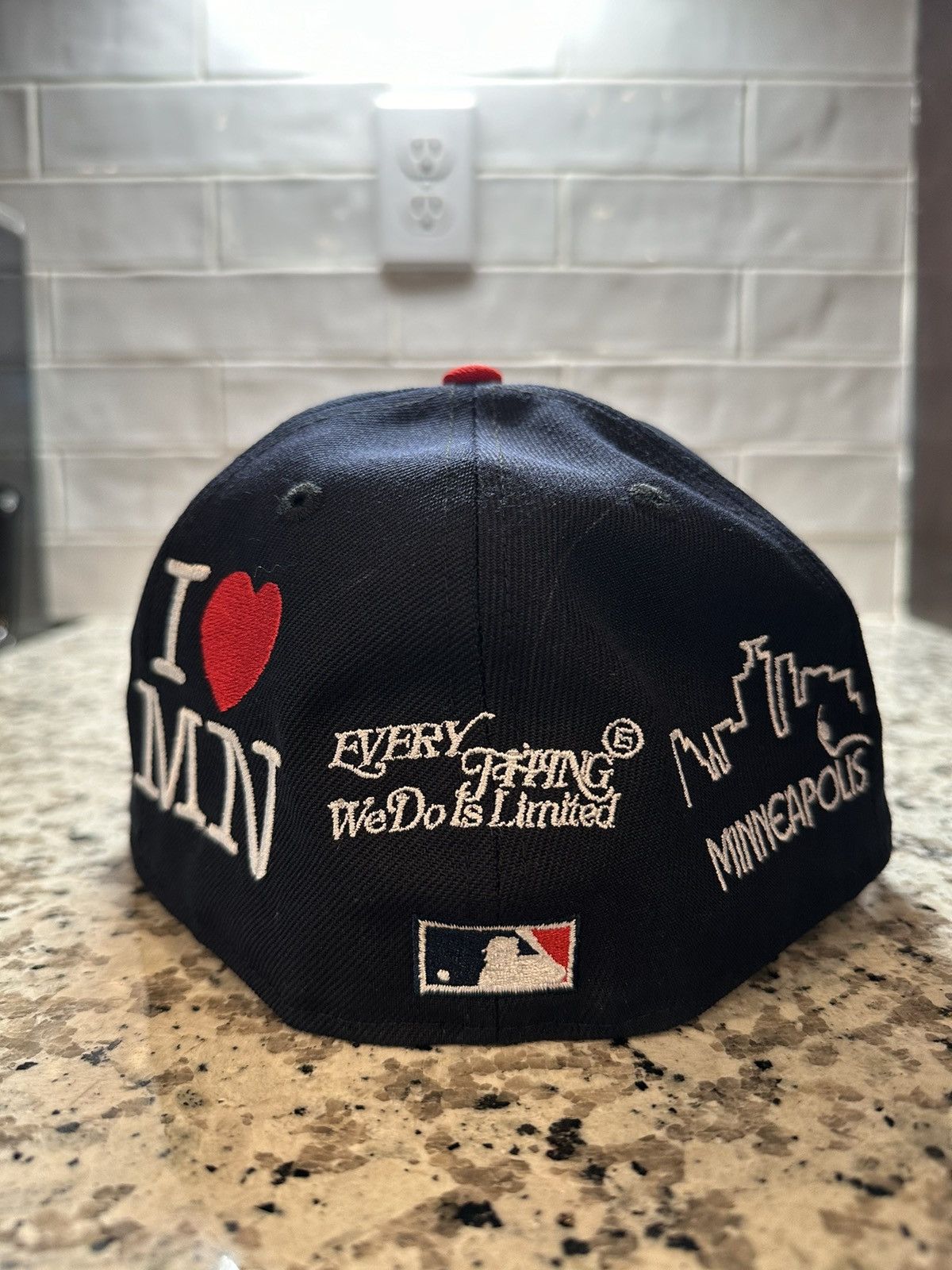 New Era Lord Fubu X New Era Minnesota Twins 7 1/4 hat Size ONE SIZE - 3 Thumbnail