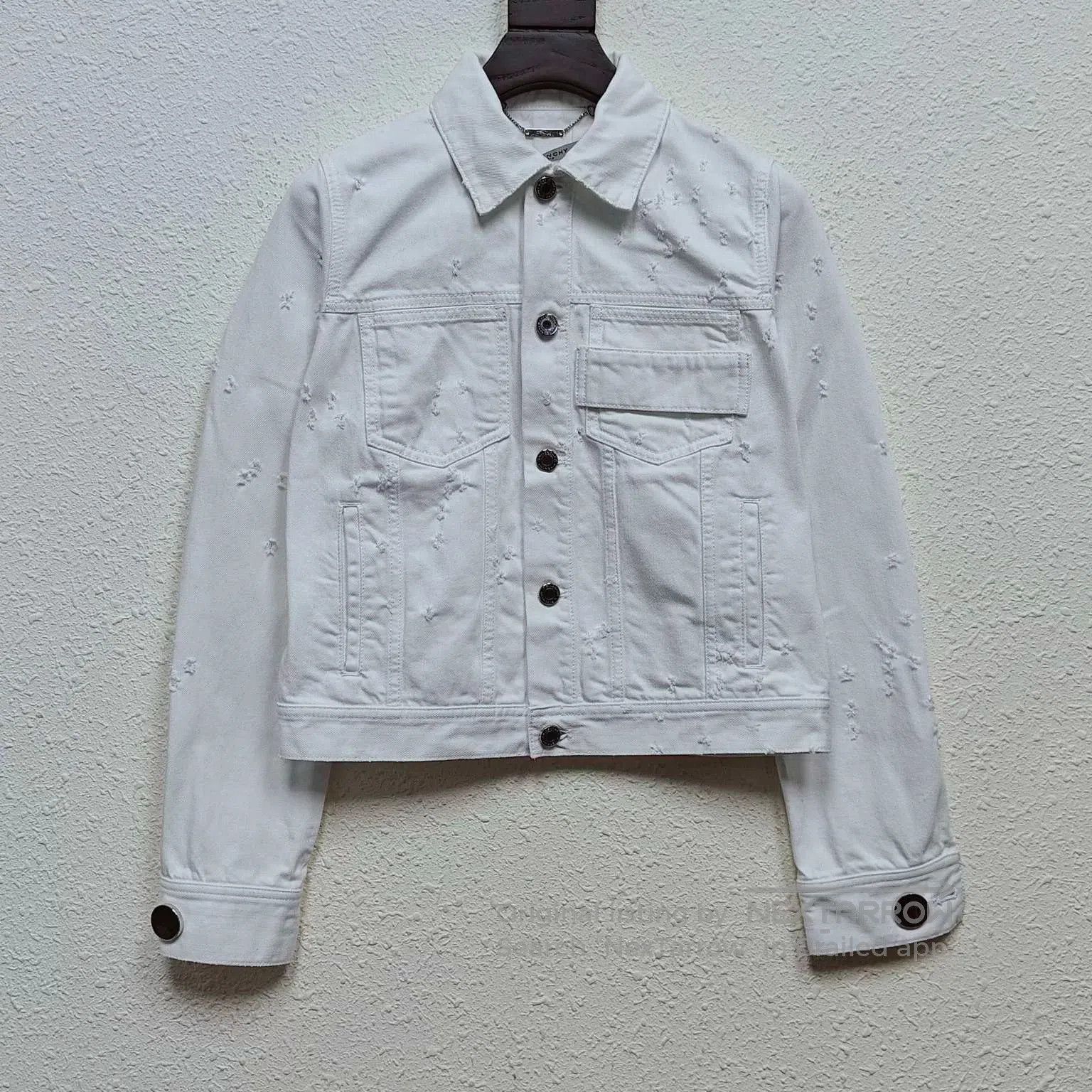 Givenchy givenchy distressed white denim jacket. Size M / US 6-8 / IT 42-44 - 1 Thumbnail