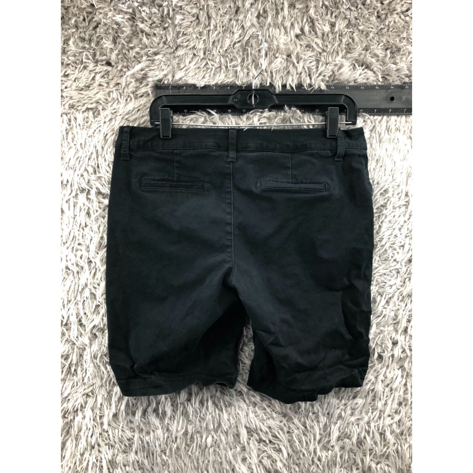 Apt. 9 Apt. 9 Bermuda Shorts Womens Size 12 Mid Rise Dark Wash Black Hook Eye Casual Beach Walking Reg/All Size 34" / US 12 / IT 48 - 5 Thumbnail