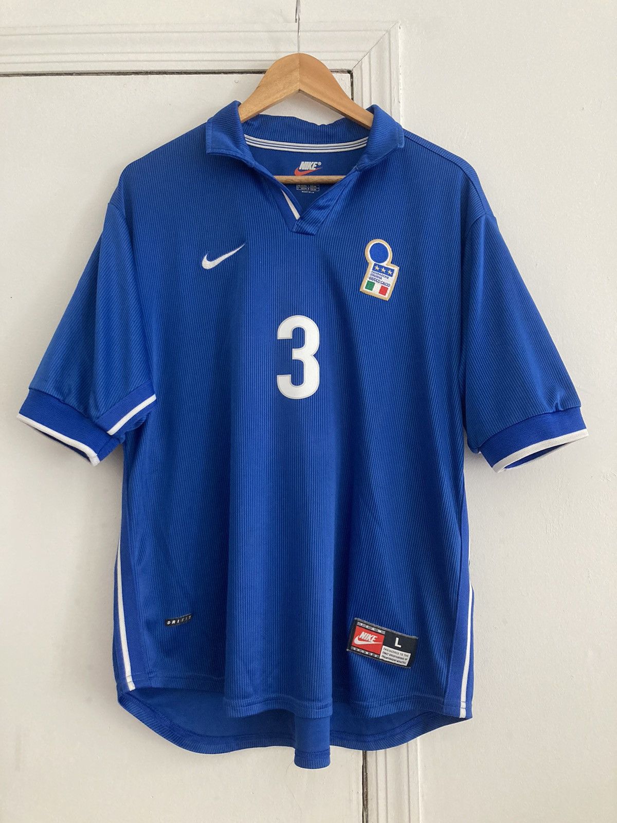 image of Nike Italy 1998 Vintage Jersey Maldini L Large in Blue, Men's