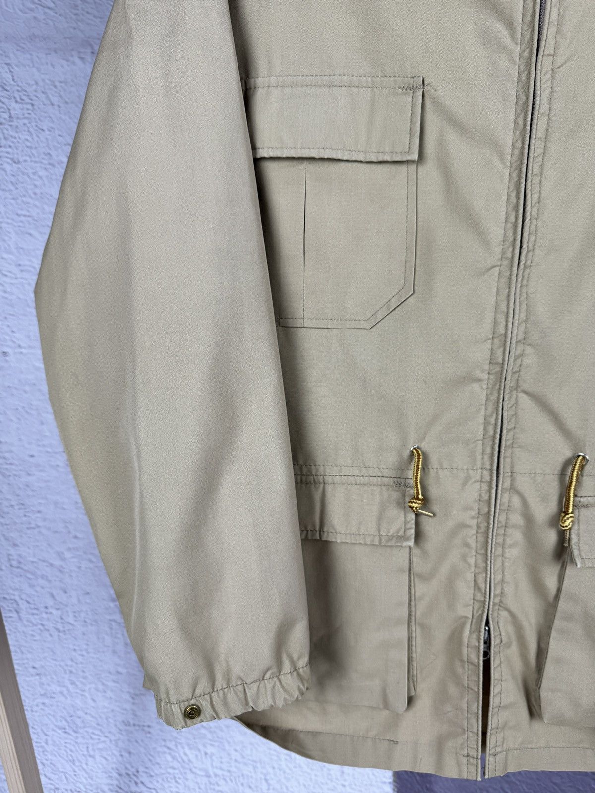 Vintage Woolrich vintage beige light jacket Size US L / EU 52-54 / 3 - 4 Thumbnail