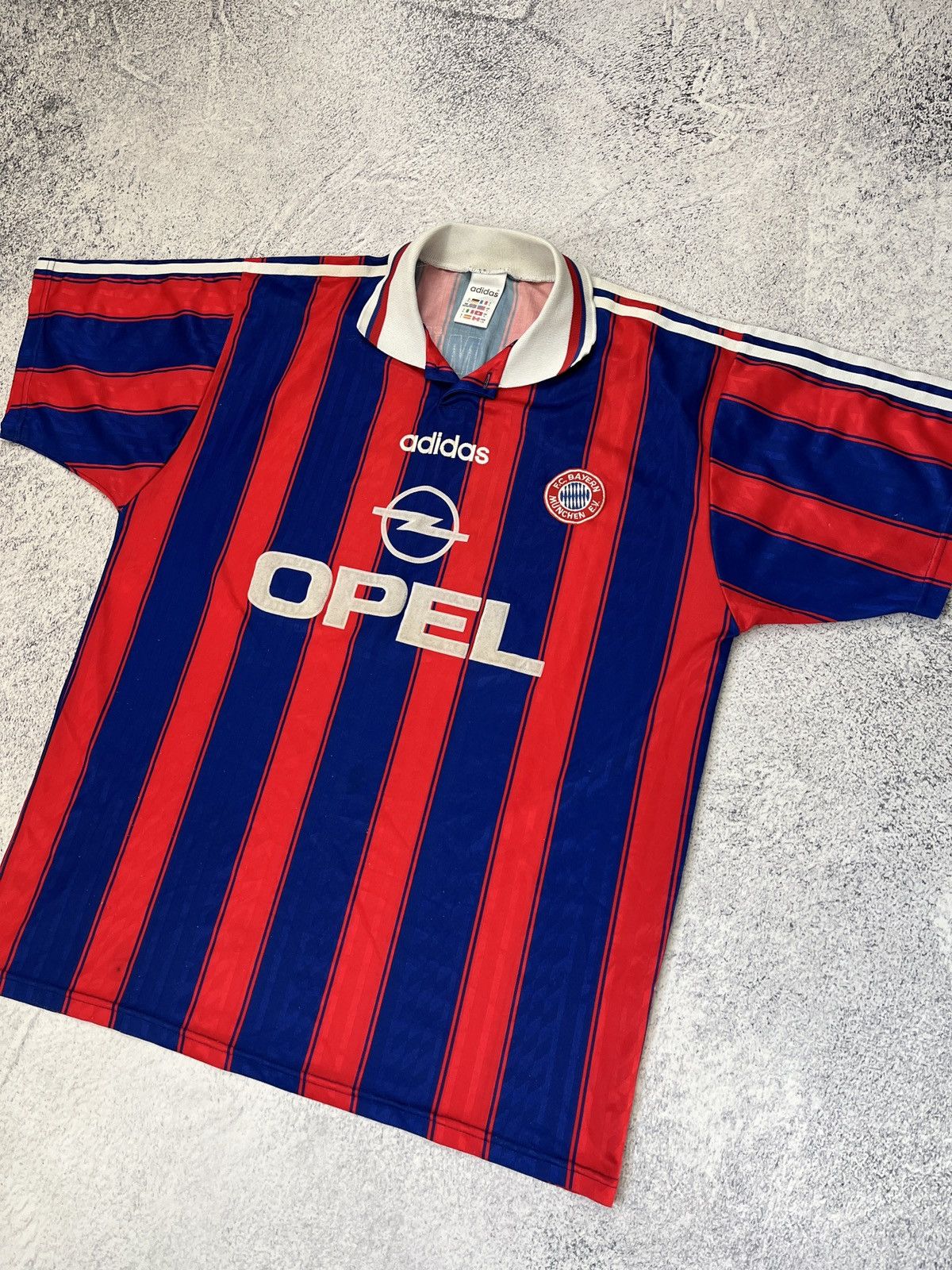 Adidas Vintage Adidas Bayern Munich 1995/96 Home Socer Jersey Rare Size US L / EU 52-54 / 3 - 3 Thumbnail