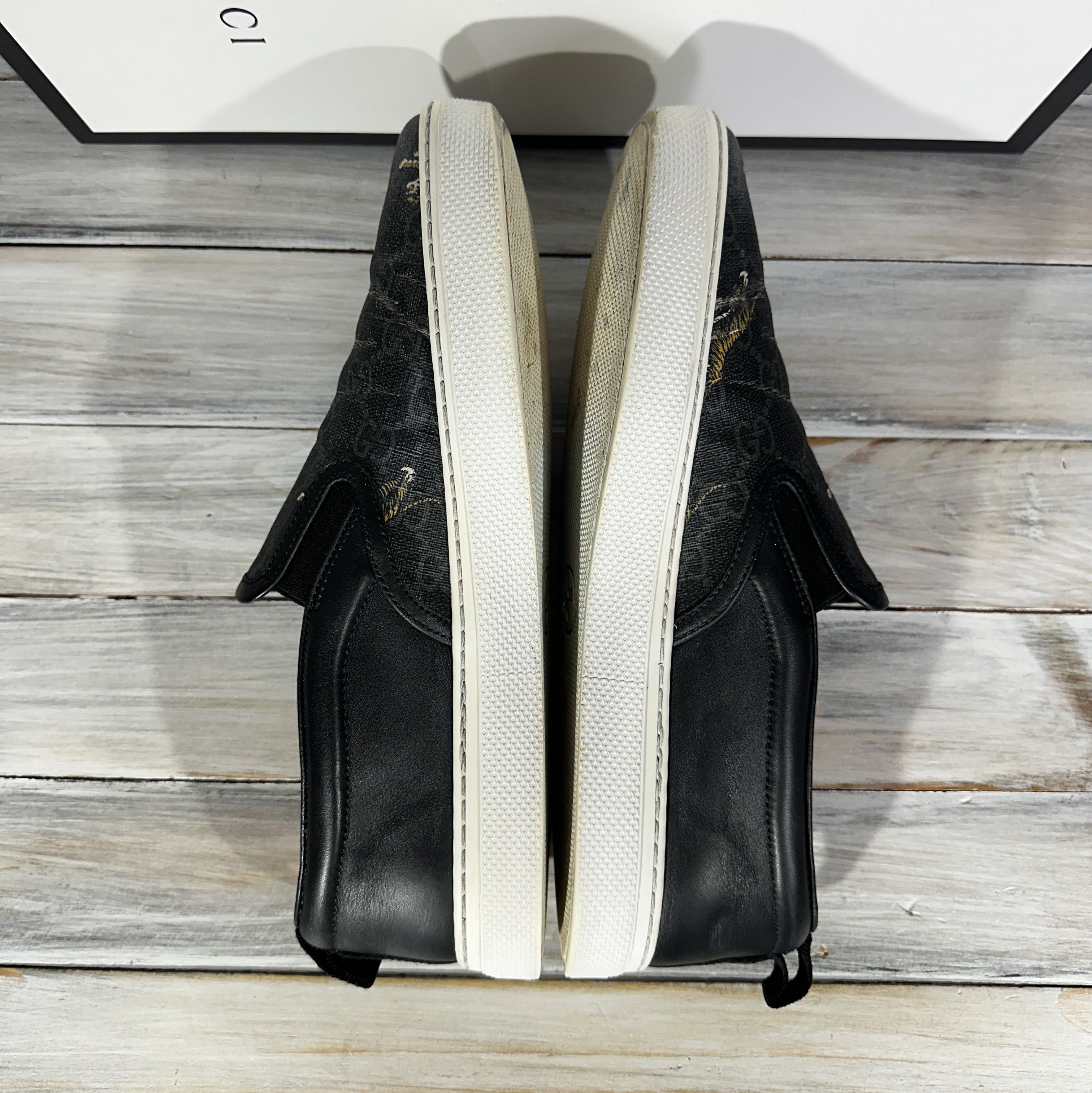 Gucci GUCCI GG Supreme Tiger Slip On Sneakers Made In Italy Luxury Size US 7 / EU 40 - 24 Thumbnail