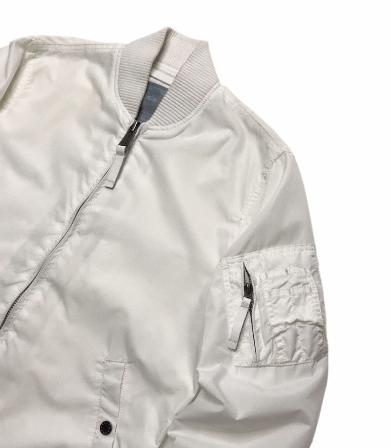 Alpha Industries Alpha Industries Bomber Nylon LKZ10014 White Size L / US 10 / IT 46 - 2 Thumbnail