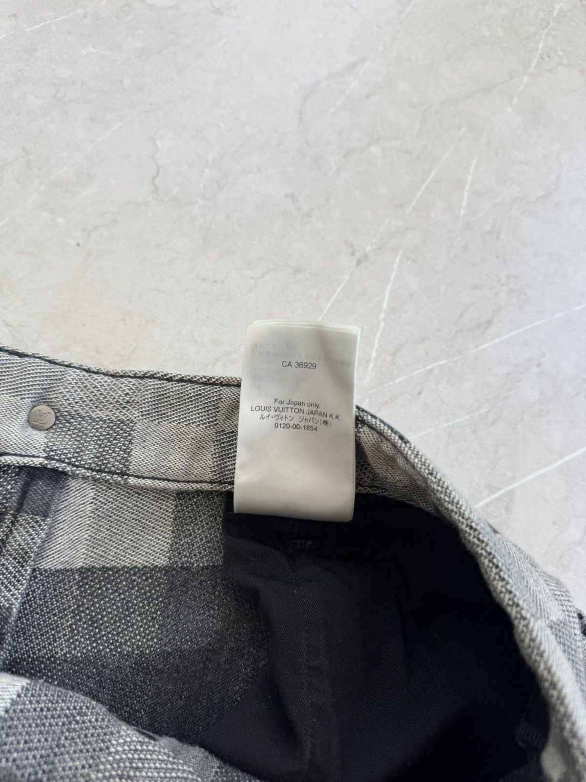 Louis Vuitton LV BLACK DAMOFLAGE SKATER JEANS Size US 30 / EU 46 - 8 Thumbnail