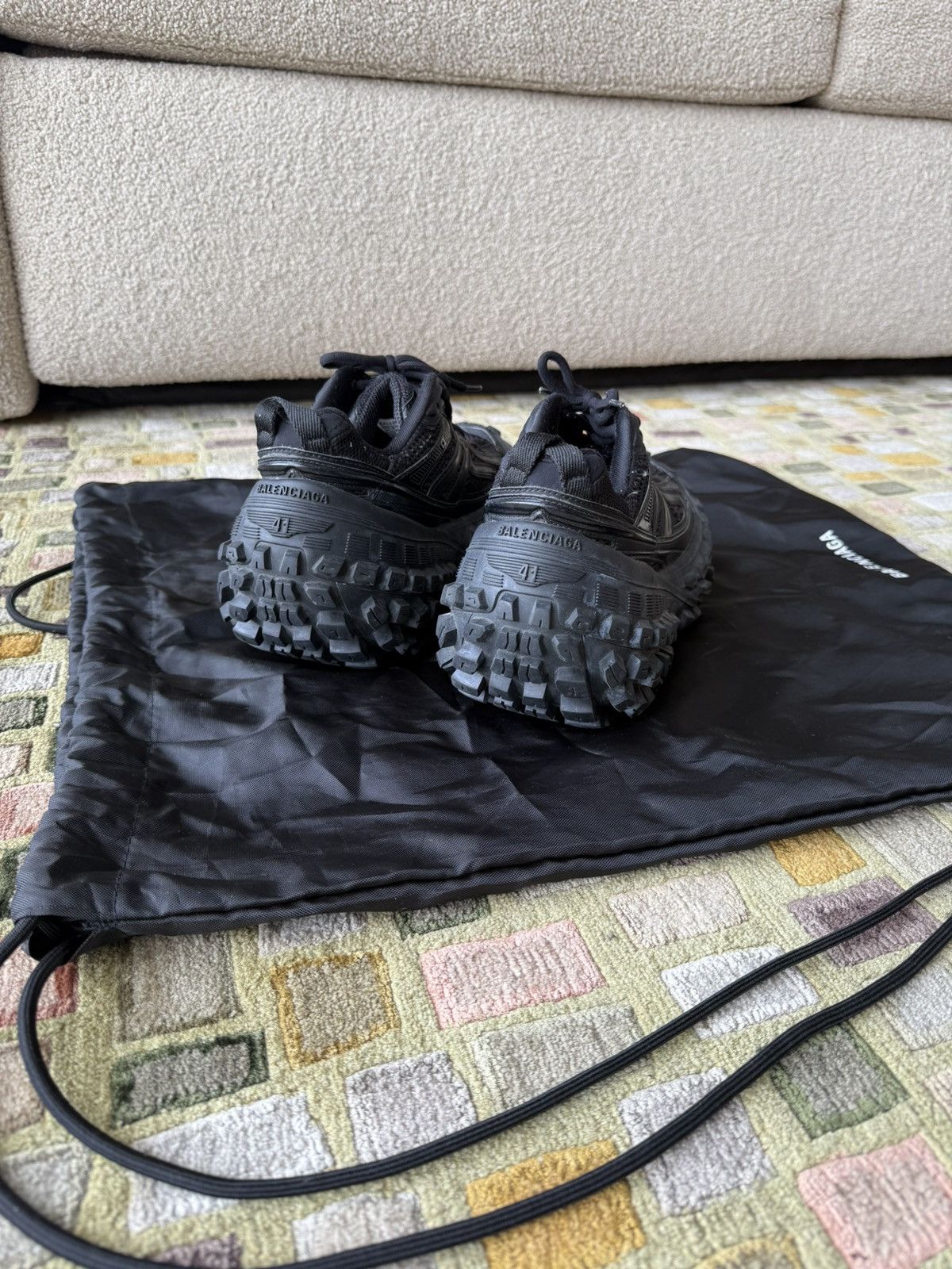 Balenciaga Balenciaga Bouncer Sneaker Size US 8 / EU 41 - 2 Thumbnail