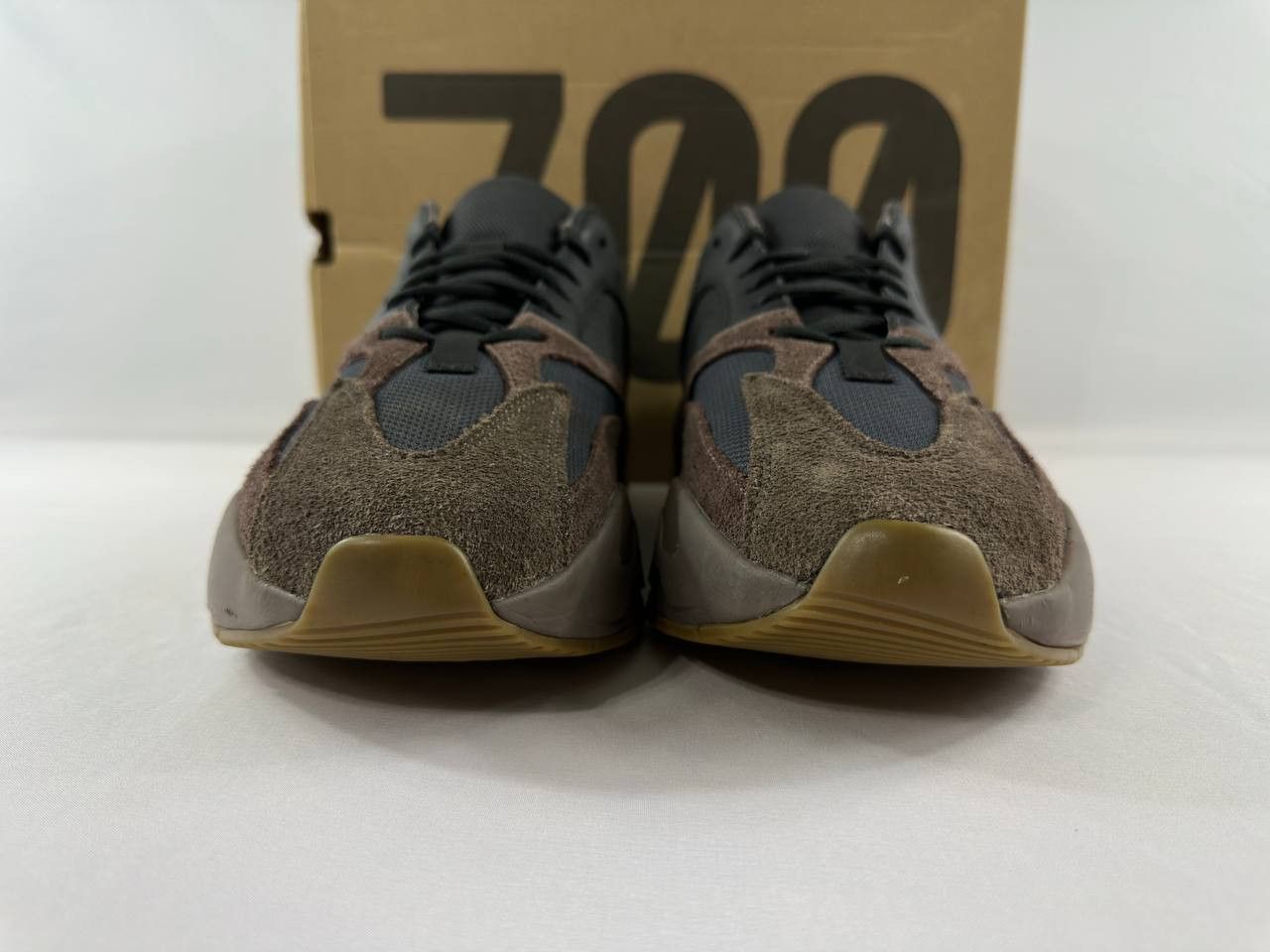 Adidas adidas Yeezy Boost 700 'Mauve' 2018 EE9614 Size US 12 / EU 45 - 4 Thumbnail