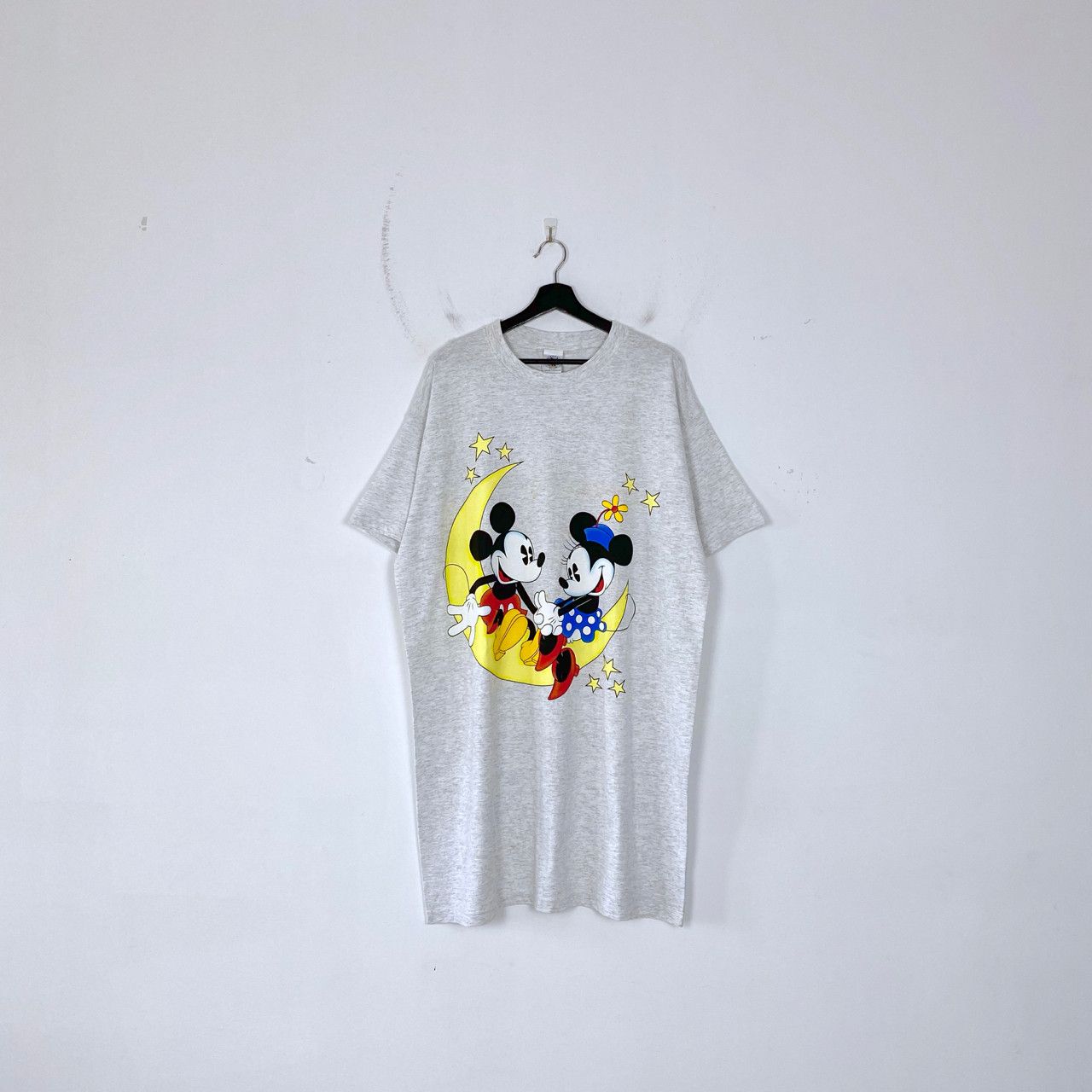 Vintage VINTAGE DISNEY MICKEY & MINNIE TEE Size US XL / EU 56 / 4 - 1 Thumbnail
