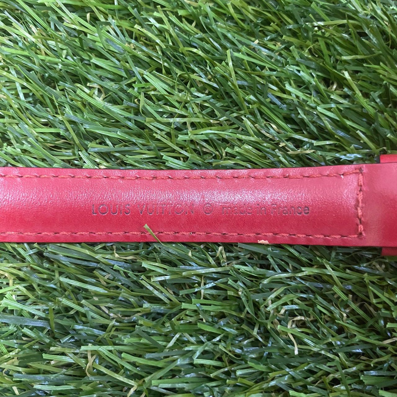 Louis Vuitton Louis Vuitton Red Adjustable Shoulder Strap 6LKO126K – Y2K Size ONE SIZE - 5 Thumbnail