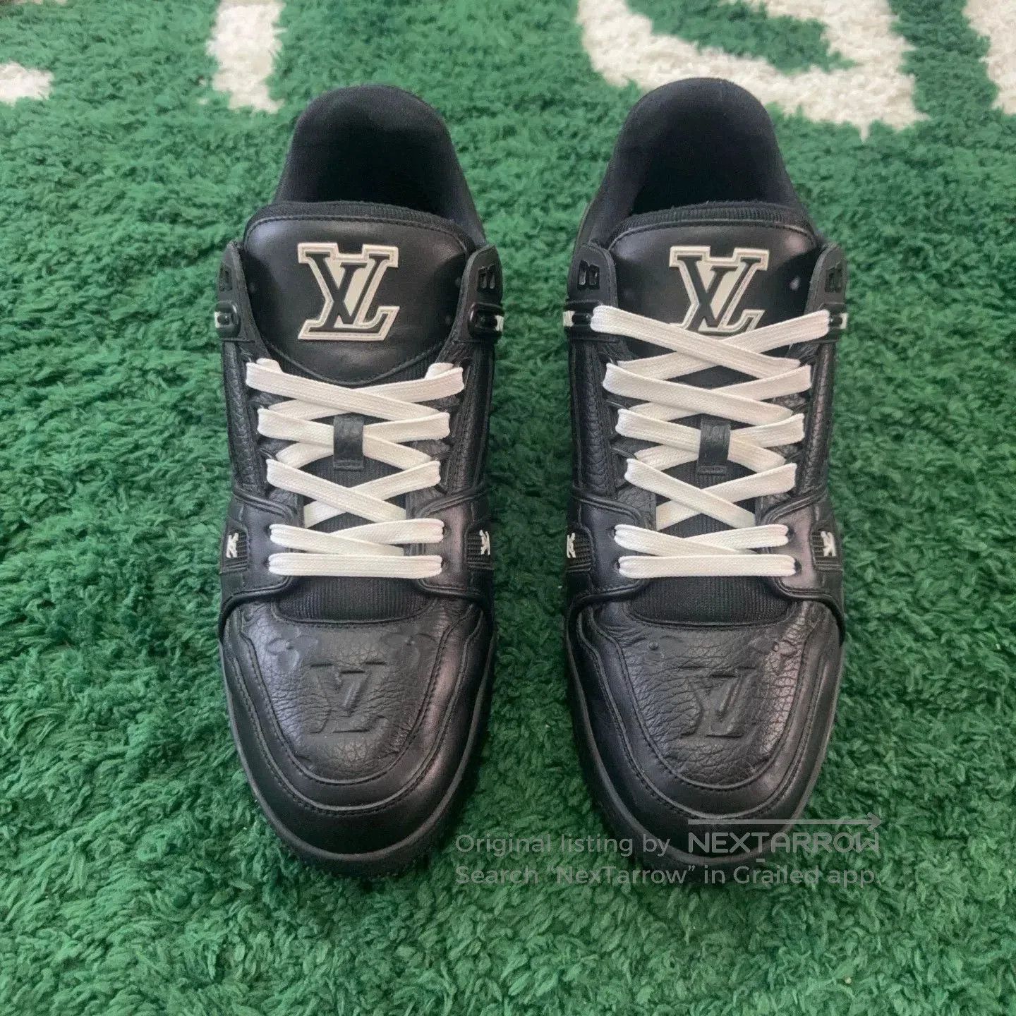 Louis Vuitton louis vuitton black trainer low. Size US 9 / EU 42 - 2 Thumbnail