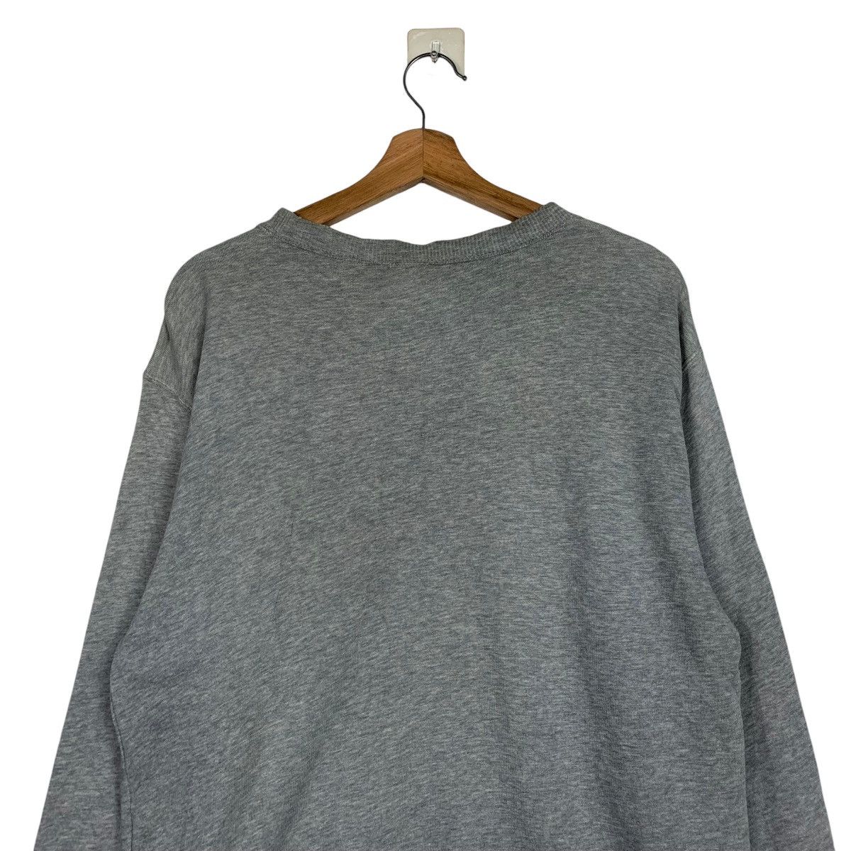 Champion Vintage Champion Big Logo Crewneck Sweatshirt Size US L / EU 52-54 / 3 - 8 Thumbnail