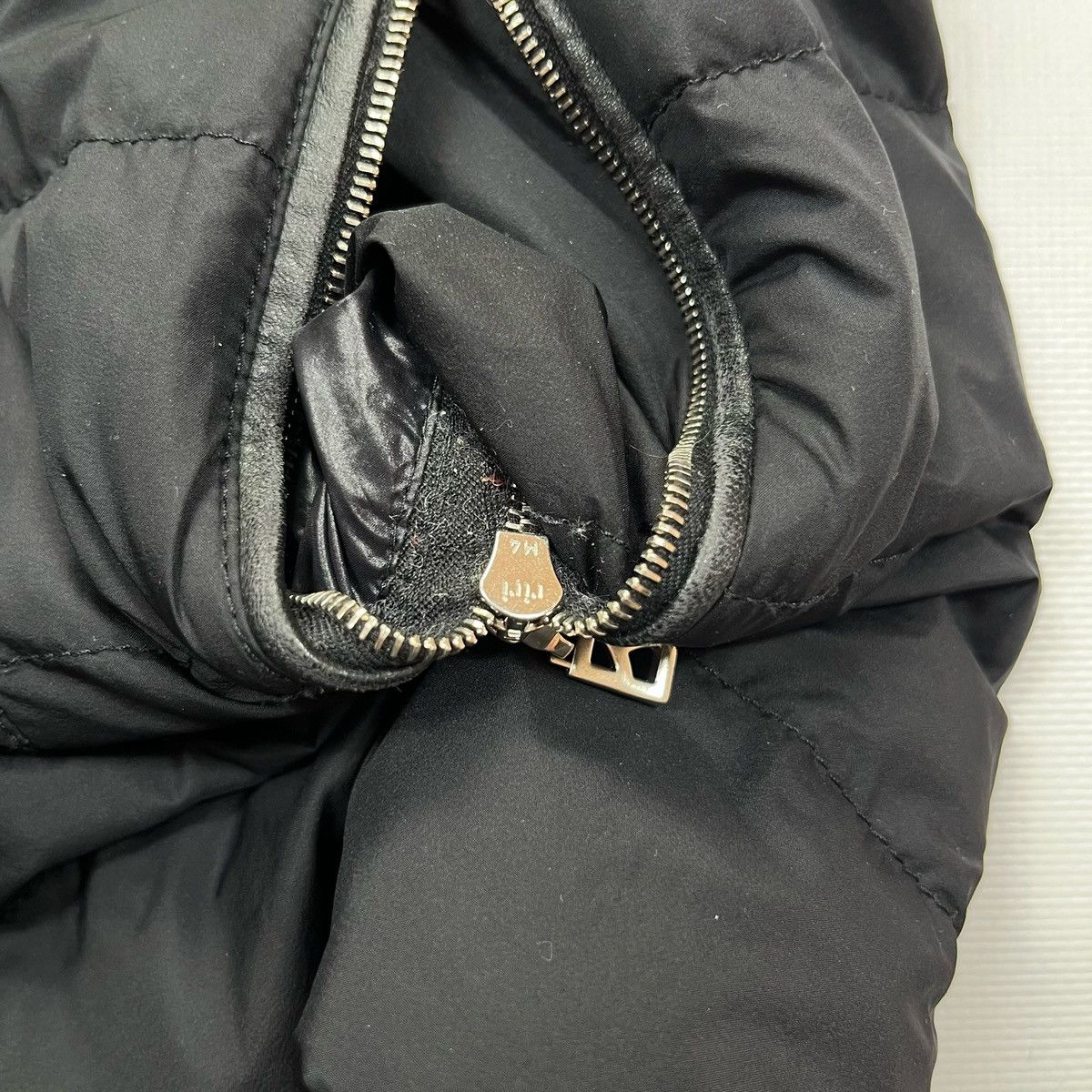 Bogner Bogner Lightweight Down Jacket With Wool Sleeves EU 40 US 10 Size M / US 6-8 / IT 42-44 - 7 Thumbnail