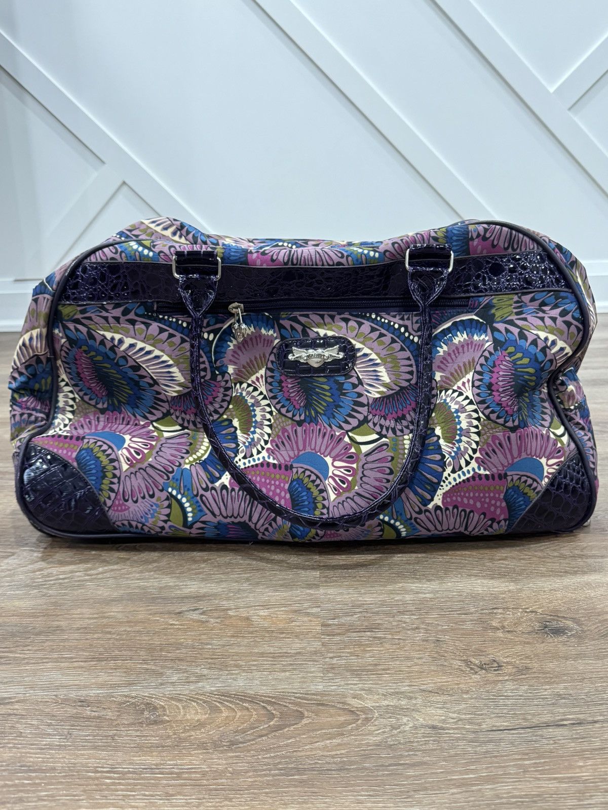 Vintage Kathy Van Zeeland Vintage Y2K Psychedelic Rolling Duffel Bag Size ONE SIZE - 1 Thumbnail