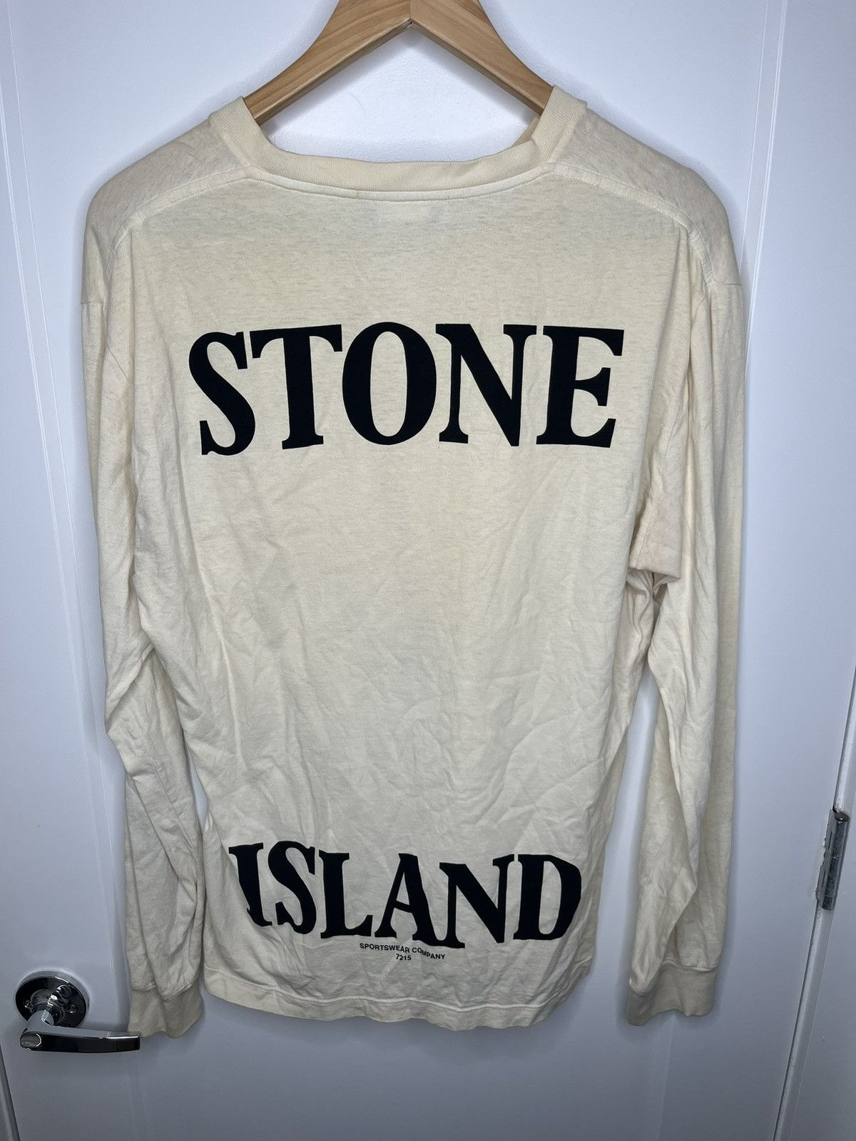 Stone Island STONE ISLAND Long Sleeve T Shirt Size Large Cream White Size US L / EU 52-54 / 3 - 9 Thumbnail