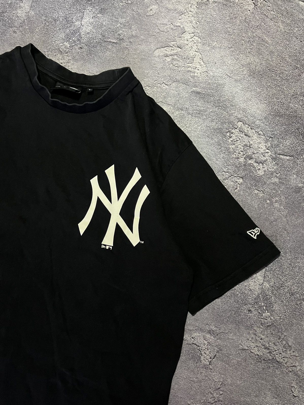 New Era Boxy Tee New York Yankees Vintage New Era T-Shirt Y2K Rap Size US L / EU 52-54 / 3 - 2 Thumbnail