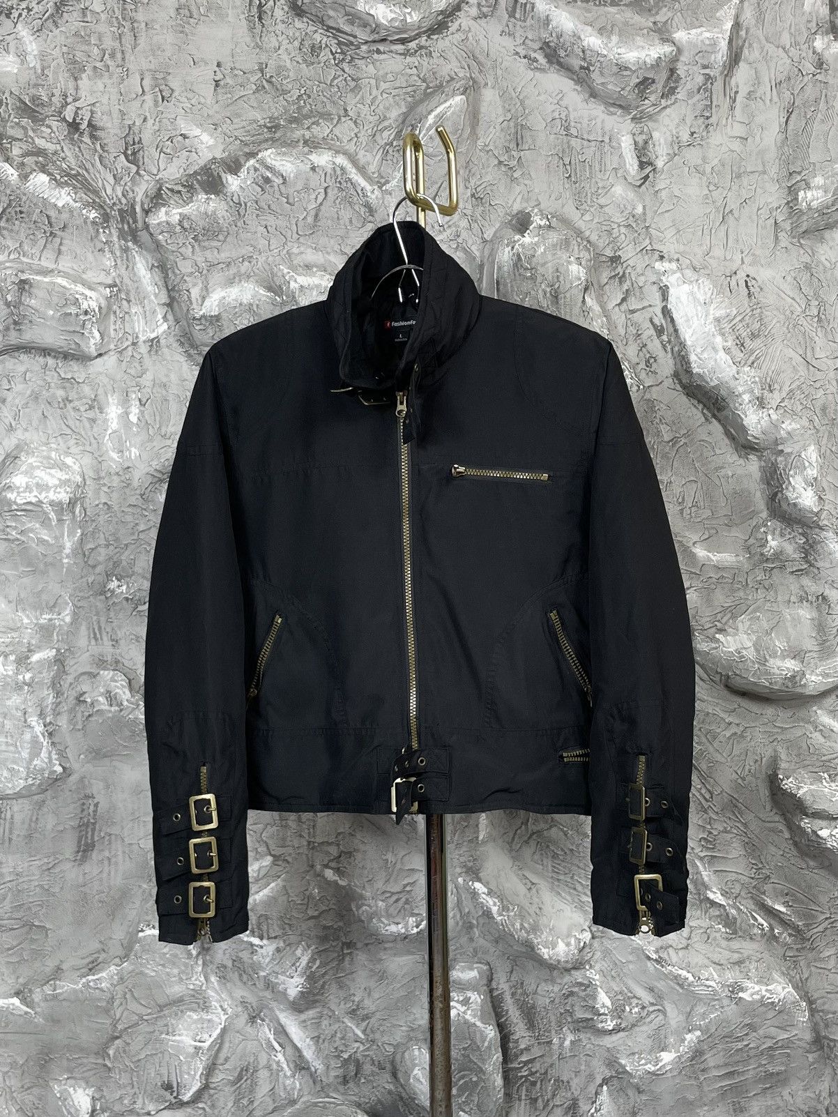20471120 × Japanese Brand Multipocket Zip Bandage Bomber Japanese GOA Y2K Style Size US S / EU 44-46 / 1 - 2 Thumbnail
