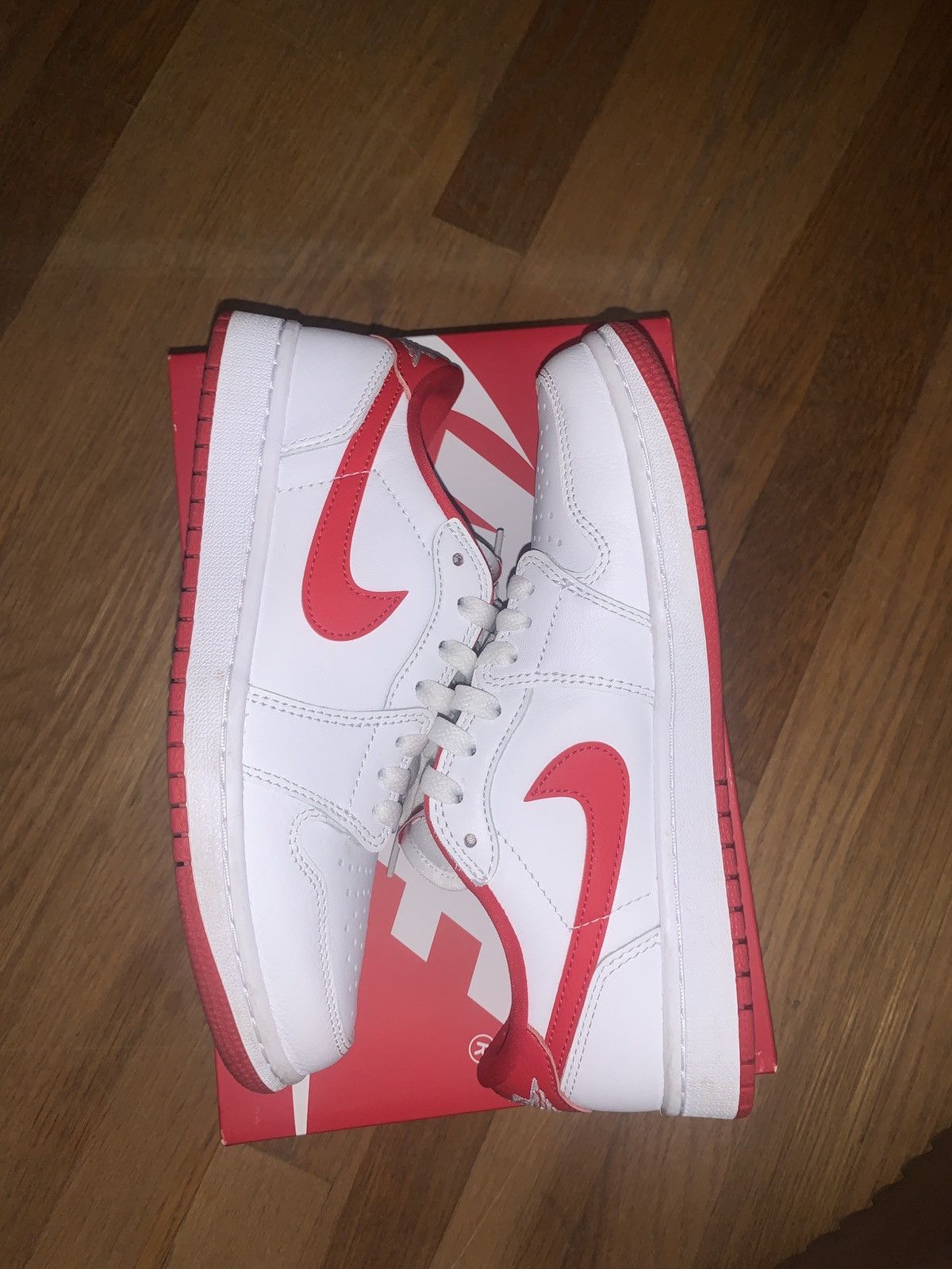 Nike jordan 1 retro og low Size US 7 / EU 40 - 8 Thumbnail