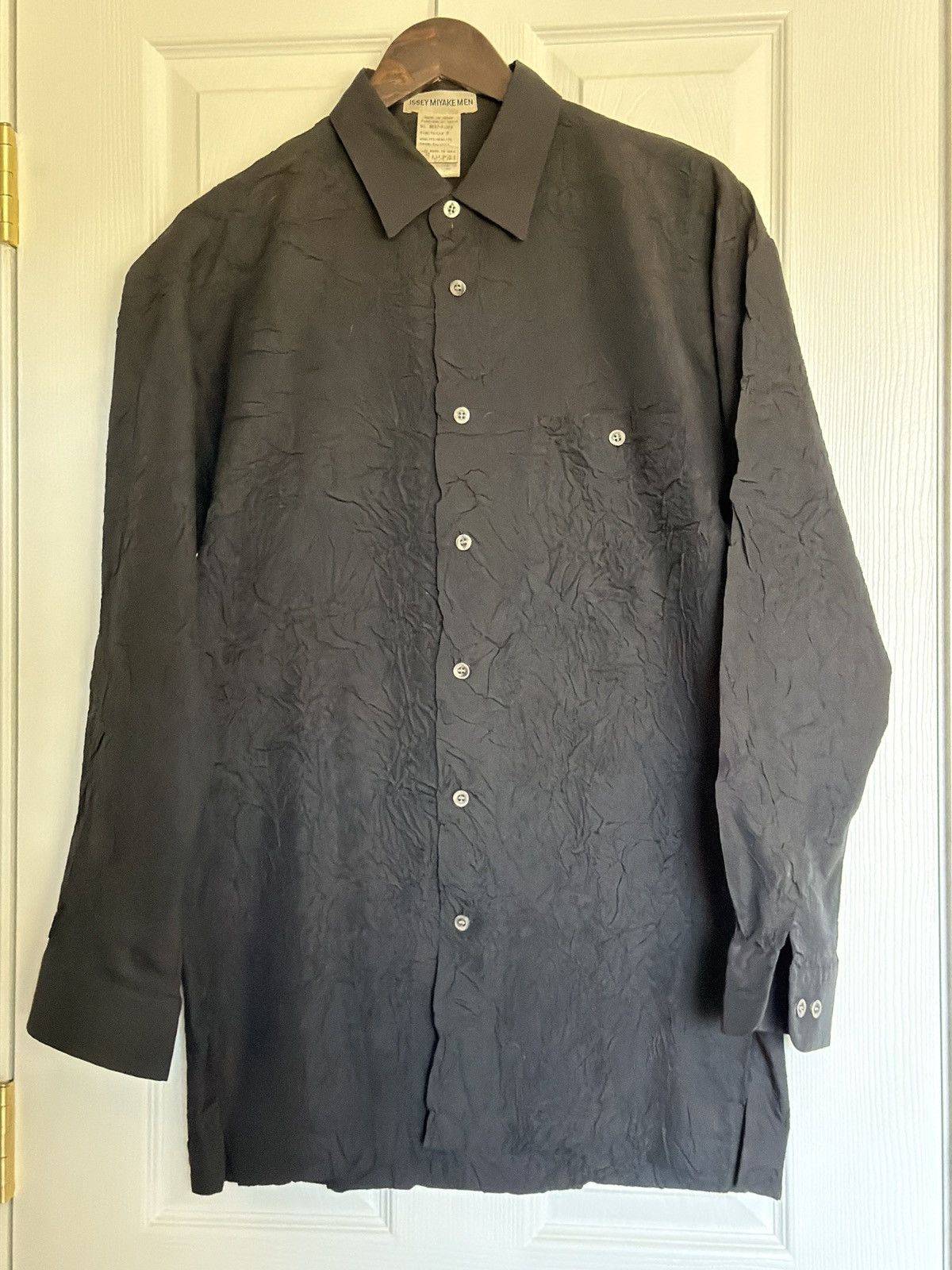 Issey Miyake Issey Miyake Men crinkle shirt Size US S / EU 44-46 / 1 - 1 Thumbnail
