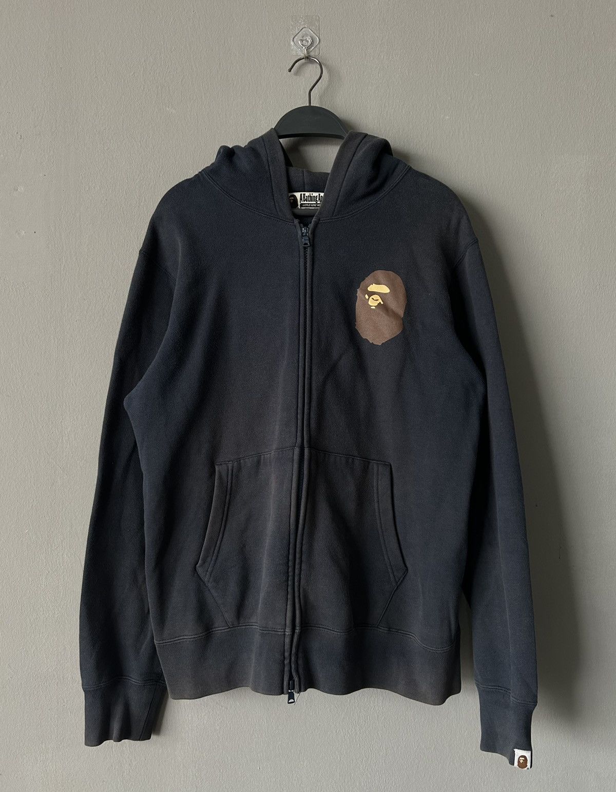 Bape Vintage Bape Logo Fading Hoodie Size US L / EU 52-54 / 3 - 1 Thumbnail