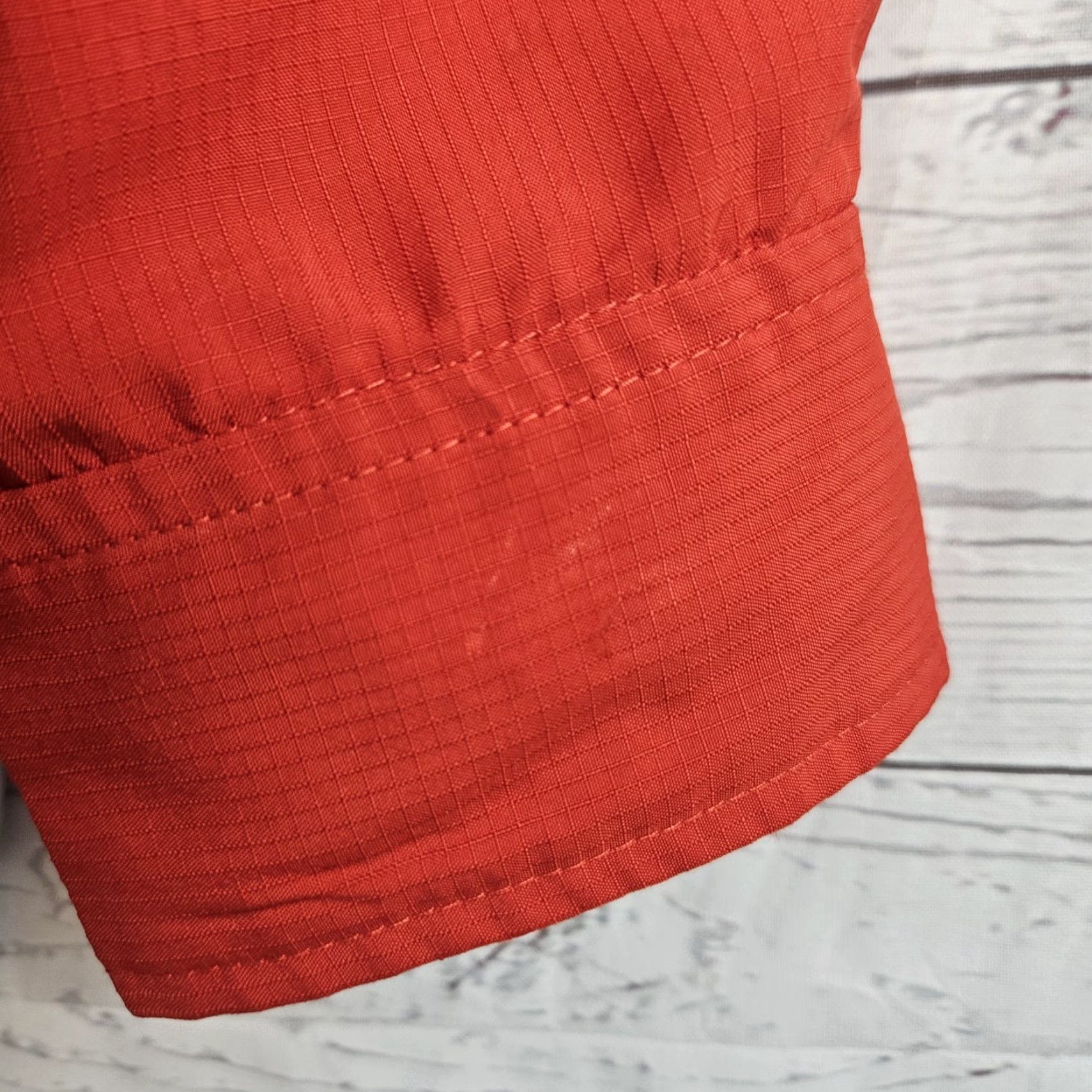 Vintage Duluth Shirt Womens Button-Up Long Sleeve Zip Pocket Orange/Red L (Large) - Snap, Collared, Polyester, Pockets, Vintage? No Size L / US 10 / IT 46 - 4 Thumbnail