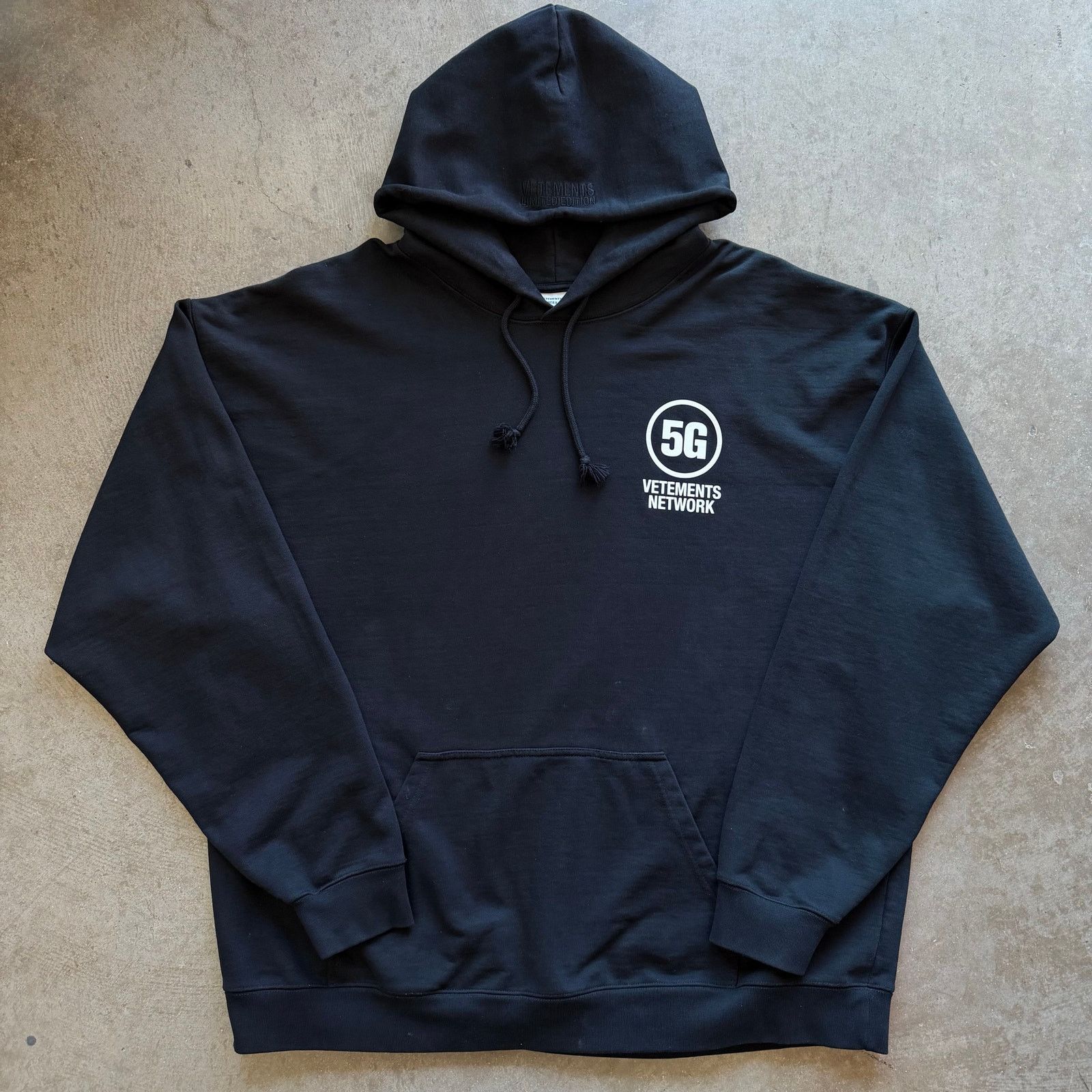 Vetements Vetements 5G Network Hoodie Size US XL / EU 56 / 4 - 1 Thumbnail