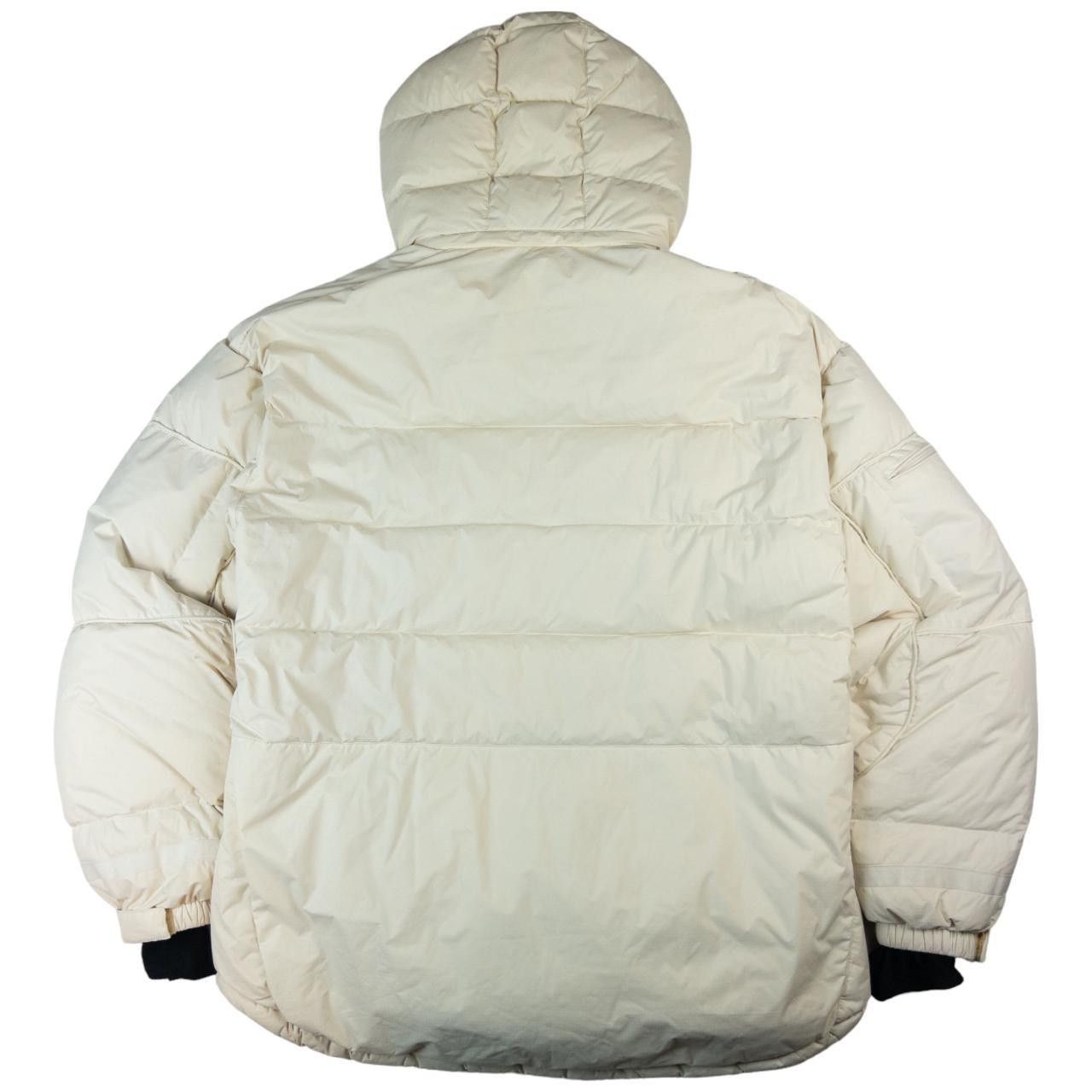 Oakley Vintage Oakley Zip Up Puffer Snowboarding Jacket Size L Size US L / EU 52-54 / 3 - 2 Thumbnail