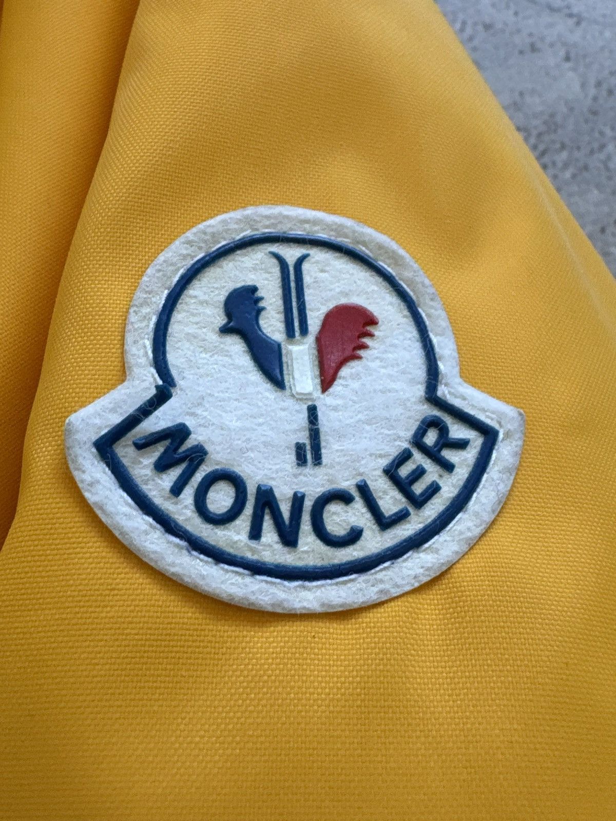 Moncler !Extremely rare vintage Moncler Grenoble yellow puffer jacke Size US S / EU 44-46 / 1 - 18 Thumbnail