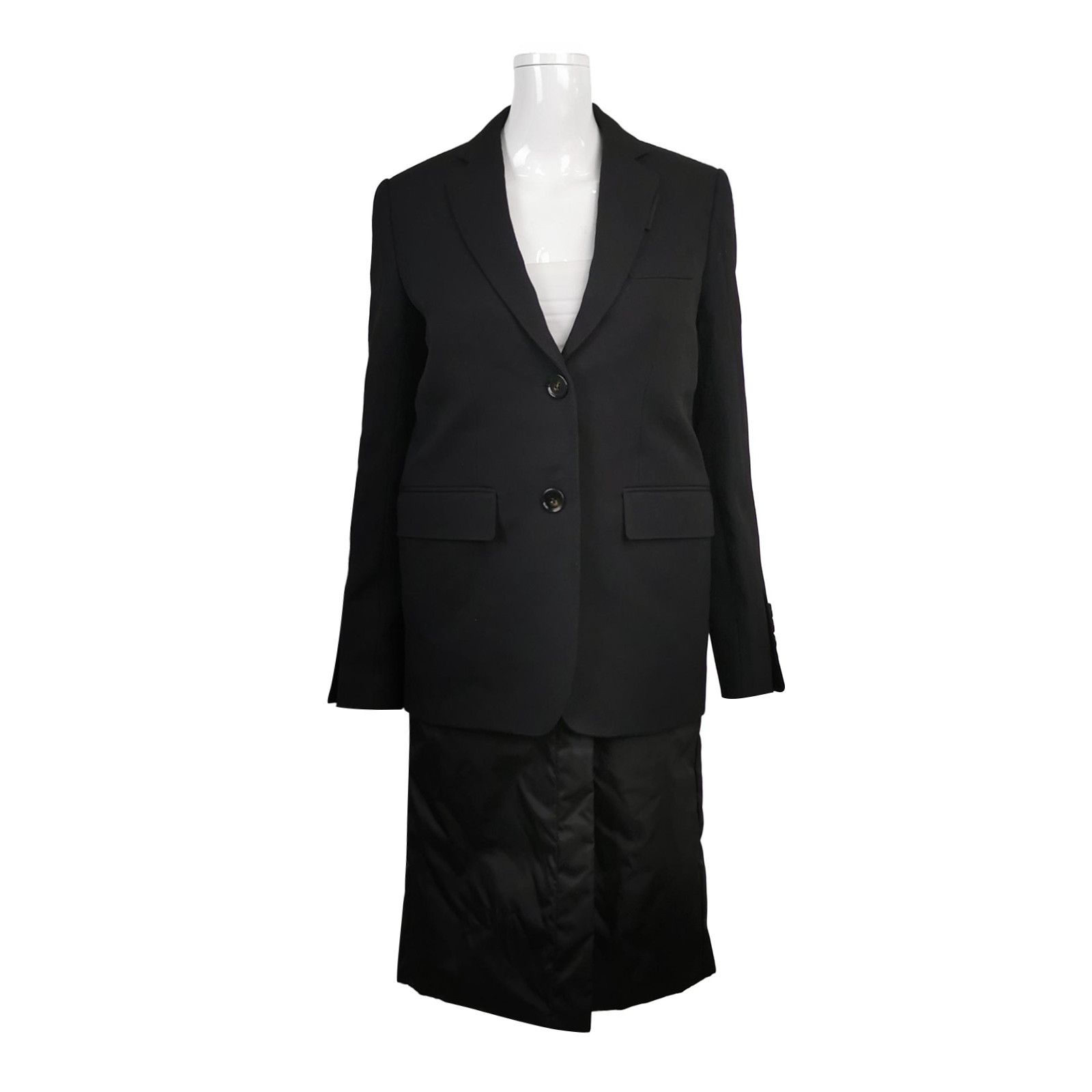 Burberry Burberry Women 2 Down Jackets Size XS / US 0-2 / IT 36-38 - 1 Thumbnail