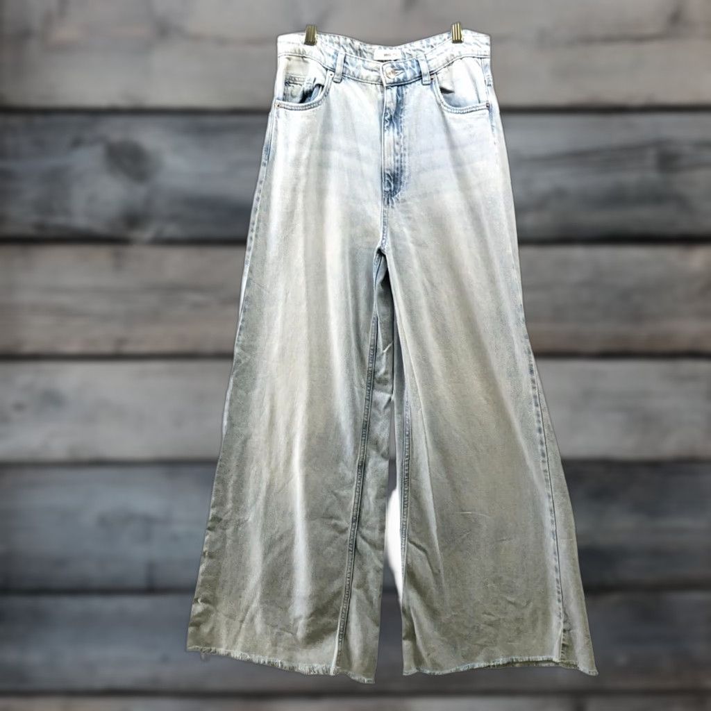 Mango VINTAGE Mango Wide Leg Jeans Womens L 28" Waist Light Blue Cotton Lyocell Spring Summer Fall Size 36" / US 14 / IT 50 - 1 Thumbnail