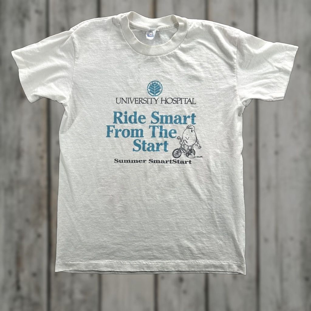Hanes VINTAGE Hanes University Hospital Shirt Mens L White Short Sleeve Graphic Print 90s Ride Smart Summer SmartStart Size US L / EU 52-54 / 3 - 1 Thumbnail