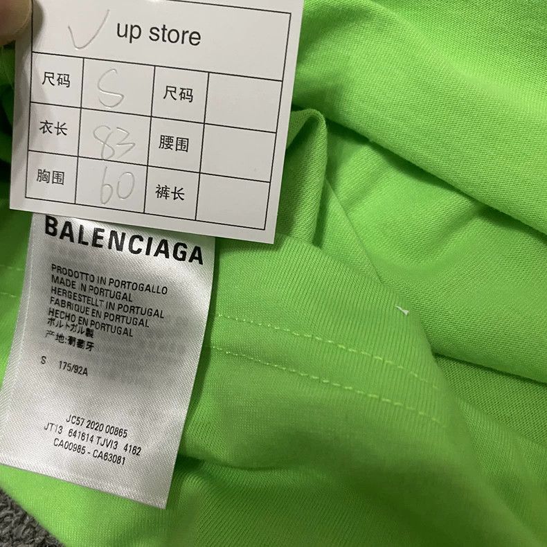 Balenciaga Balenciaga Multi-language Seven Nations Short Sleeve Size US S / EU 44-46 / 1 - 6 Thumbnail