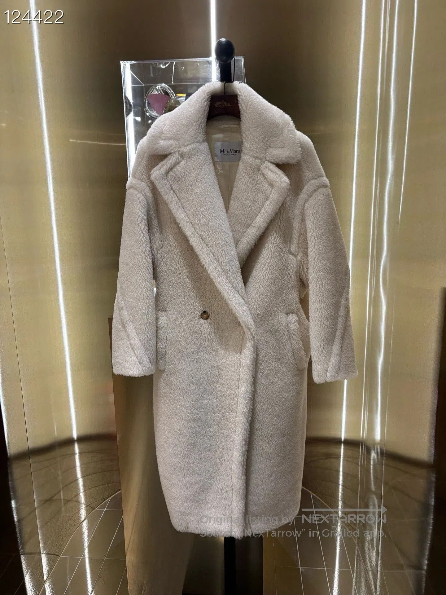 Max Mara MaxMara Tedgirl White Teddy Bear Coat. Size M / US 6-8 / IT 42-44 - 1 Thumbnail