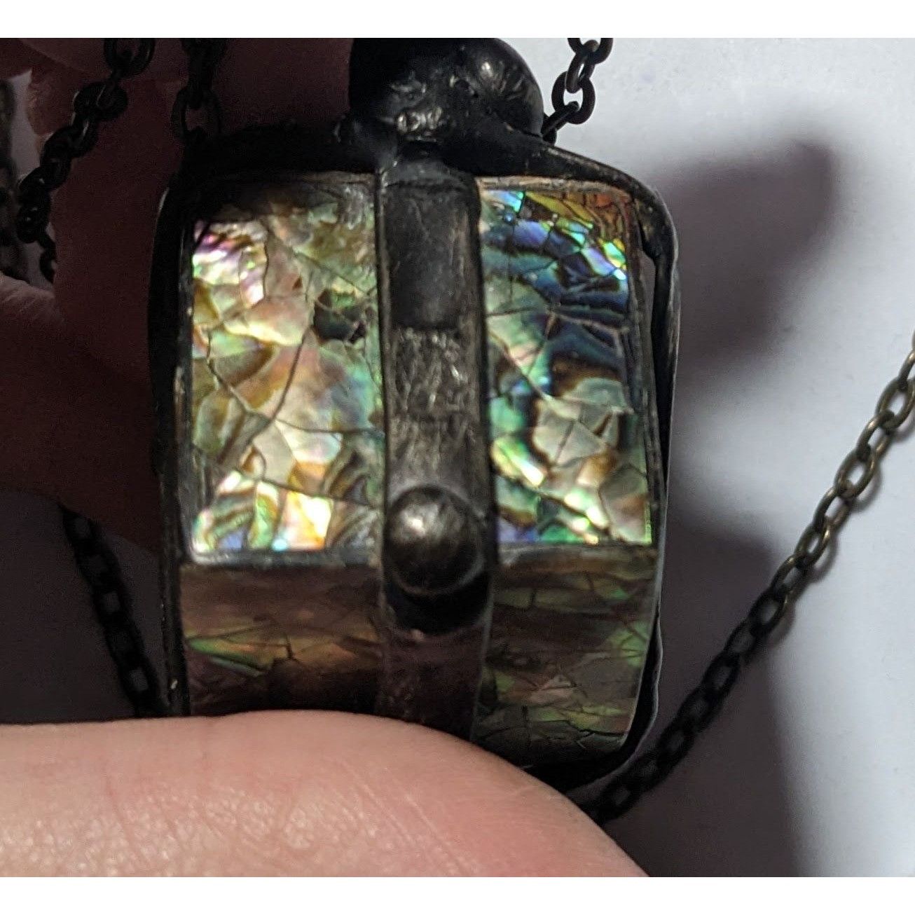 Other Vintage Abalone Crackle Cube Pendant Necklace Size ONE SIZE - 10 Thumbnail