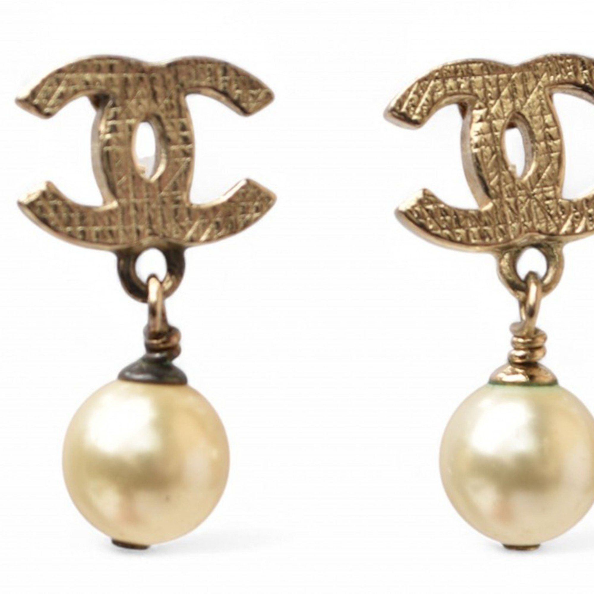 Chanel CHANEL Earrings Mini CC Motif Coco Mark Swing Pearl Gold 08 Size ONE SIZE - 1 Thumbnail