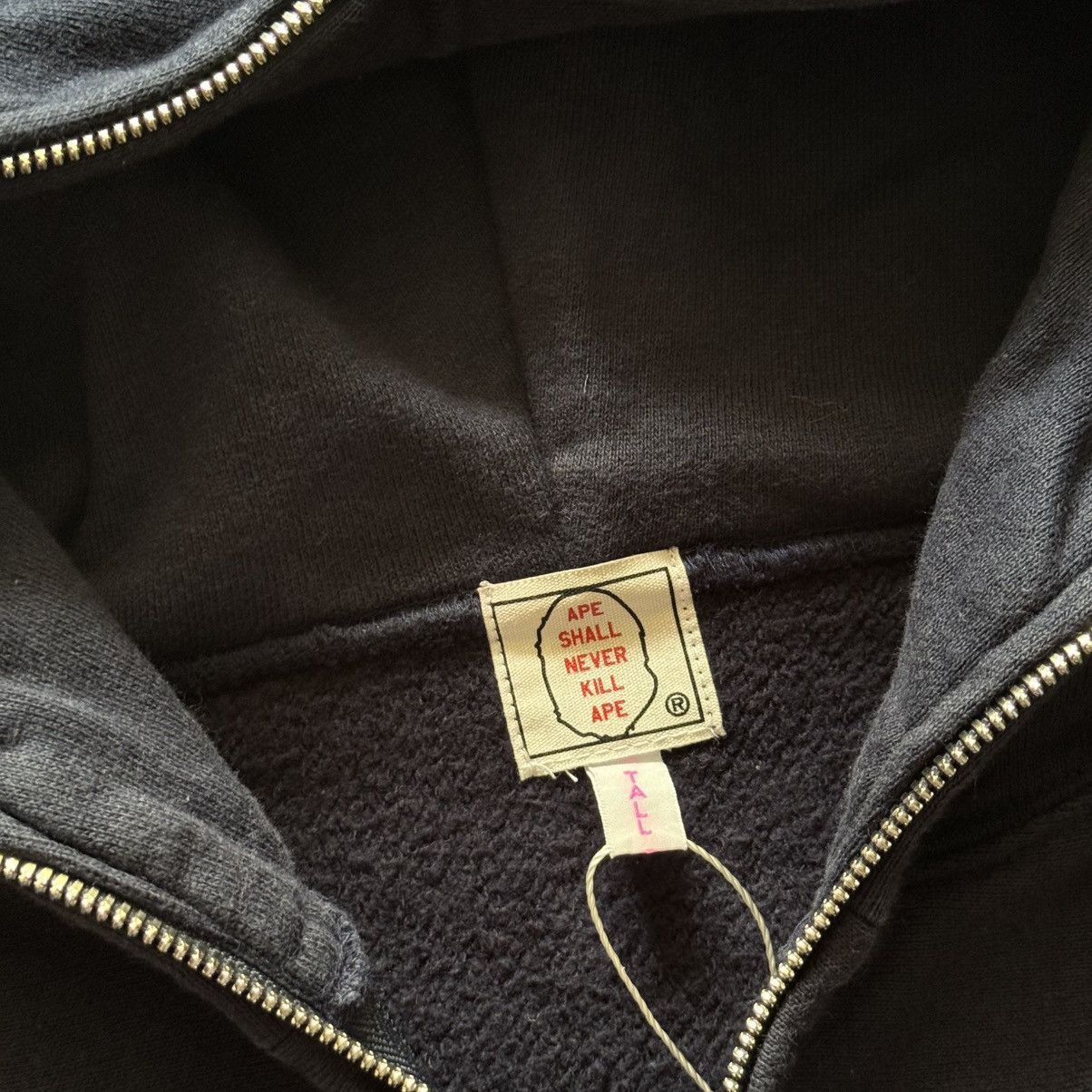 Bape A Bathing Ape BAPE "Kiss" Logo Full Zip Hoodie Size M / US 6-8 / IT 42-44 - 9 Thumbnail